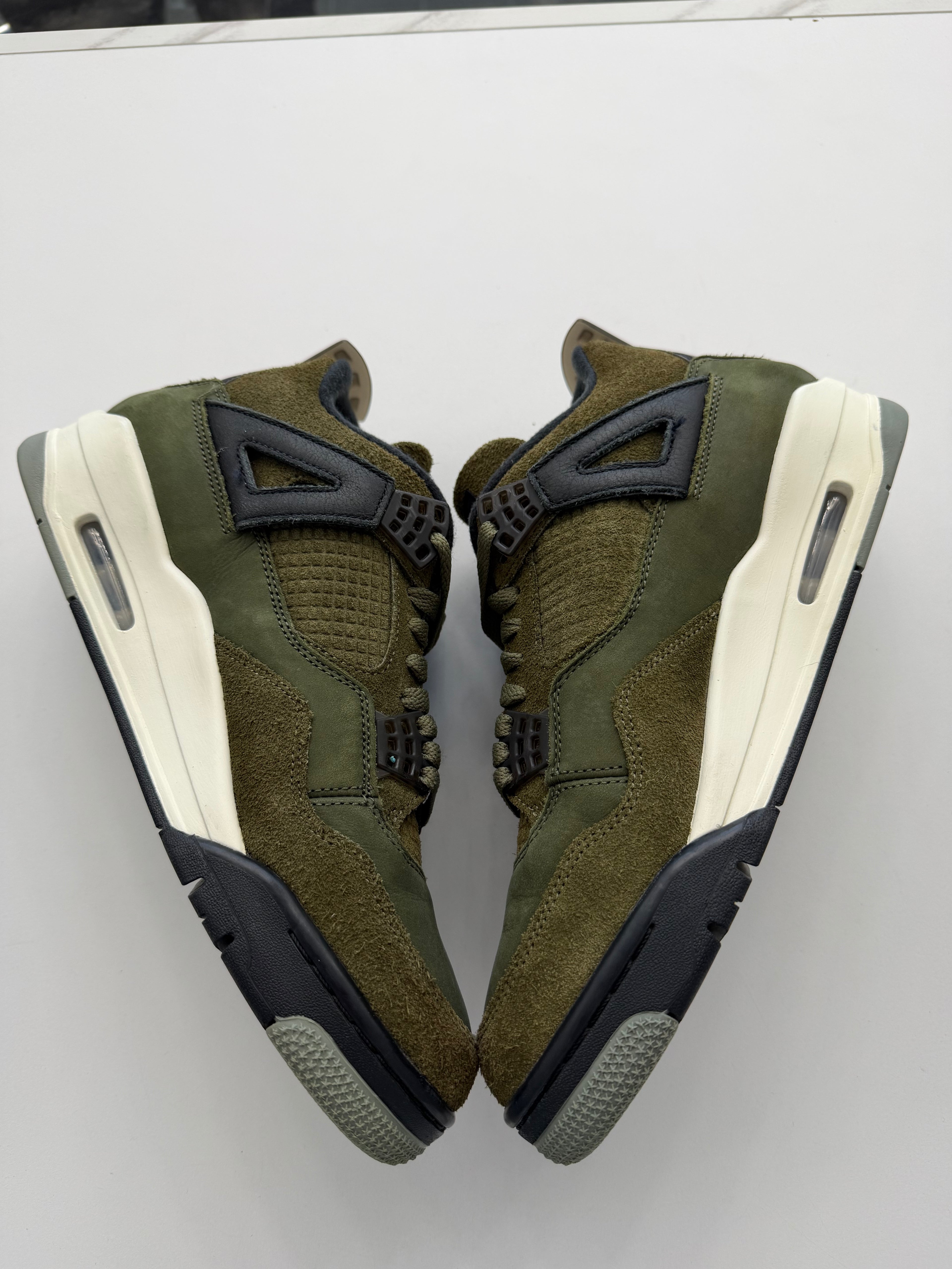 Jordan 4 Retro SE Craft Medium Olive (NO BOX)