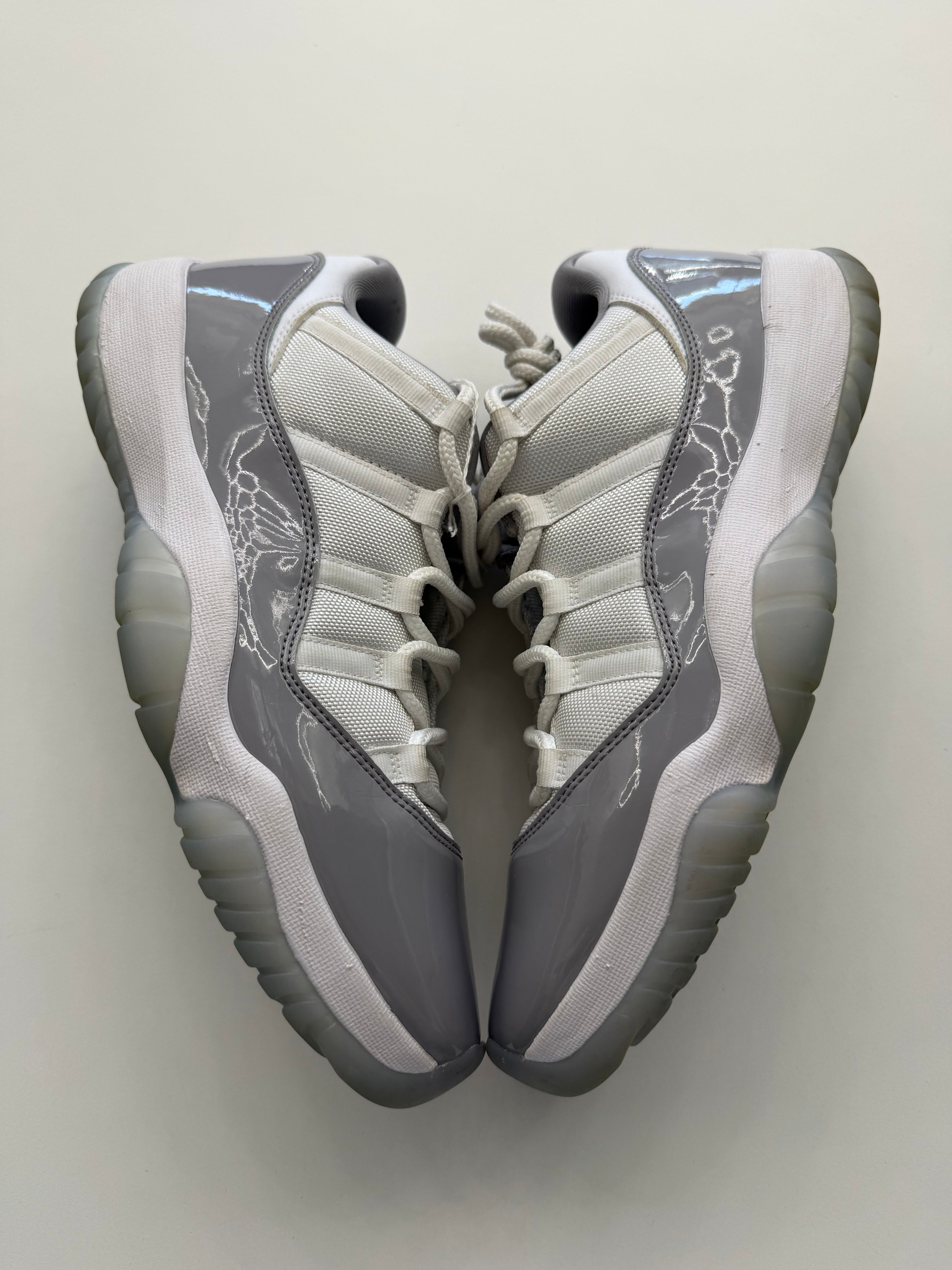 Jordan 11 Retro Low Cement Grey (NO BOX)