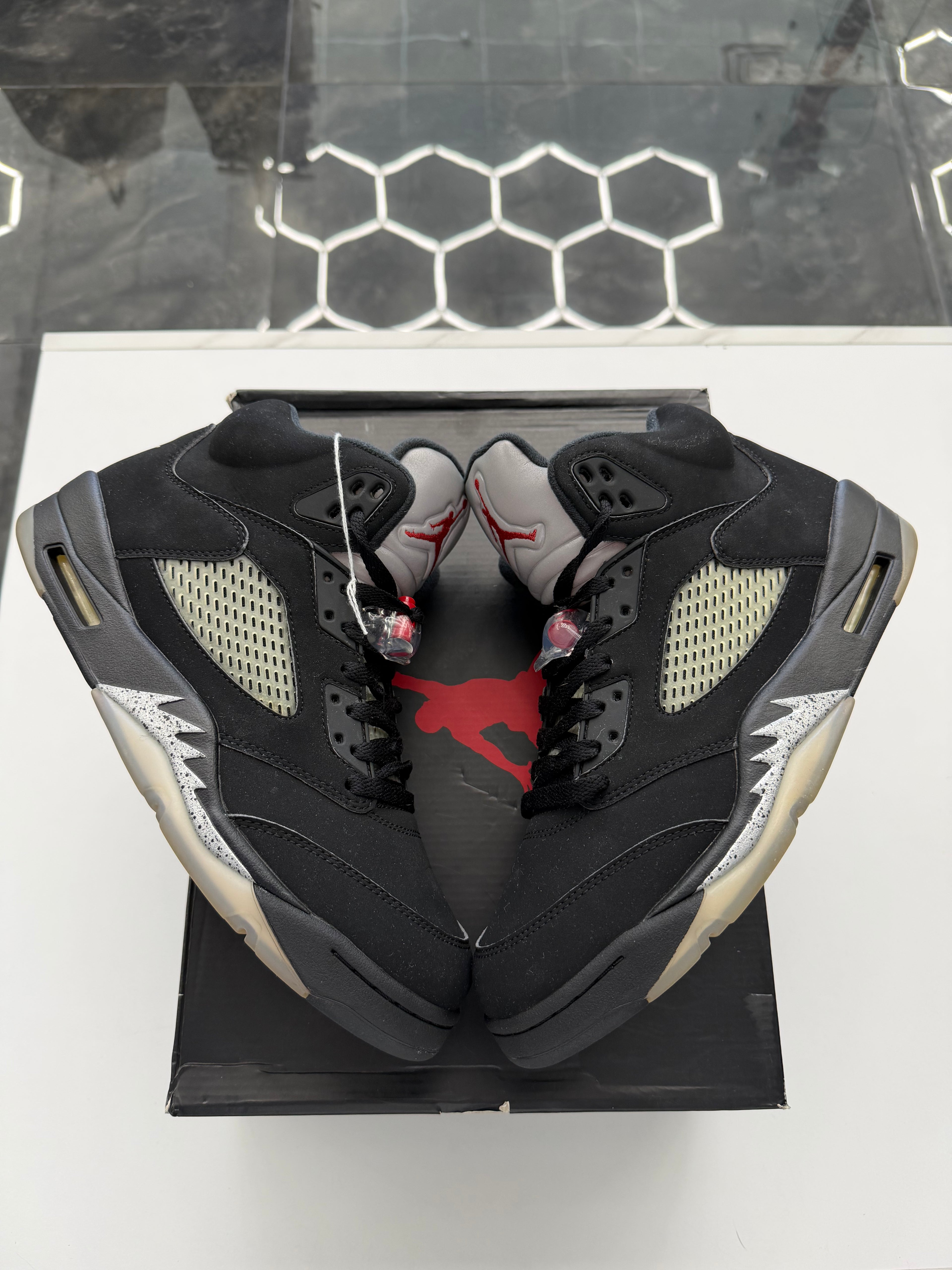 Jordan 5 Black Metallic (2016)