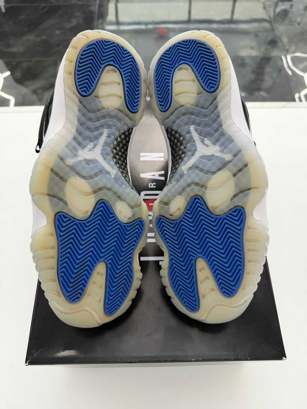 Jordan 11 Retro Low Space Jam