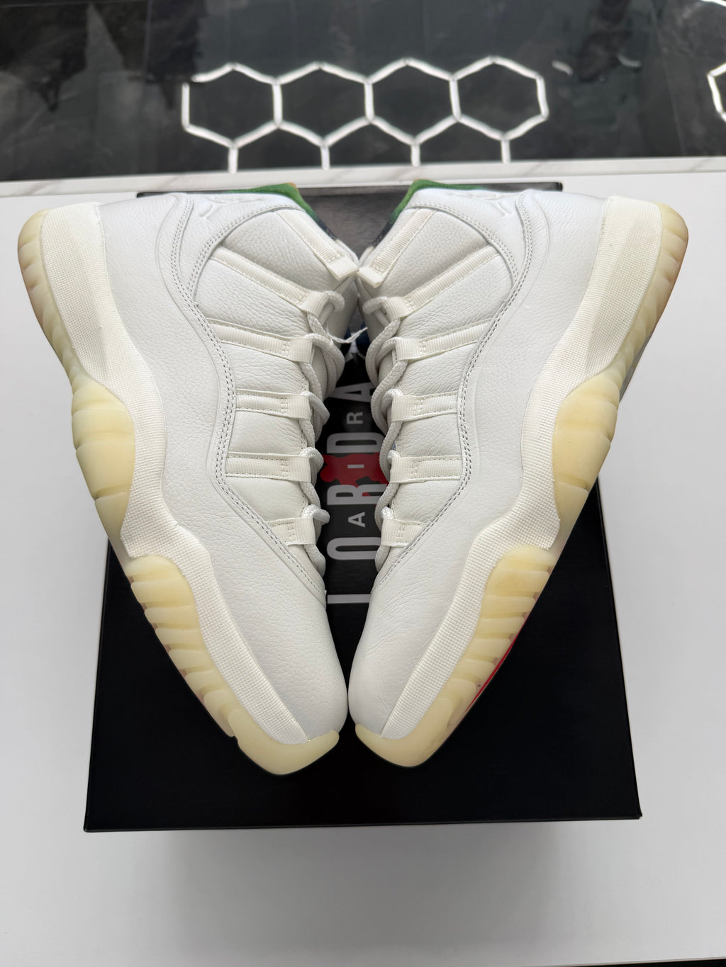Jordan 11 Retro 285