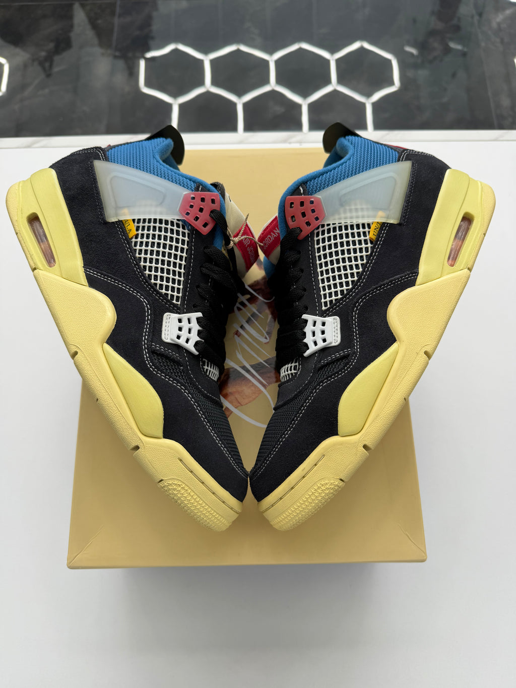 Jordan 4 Retro Union Off Noir