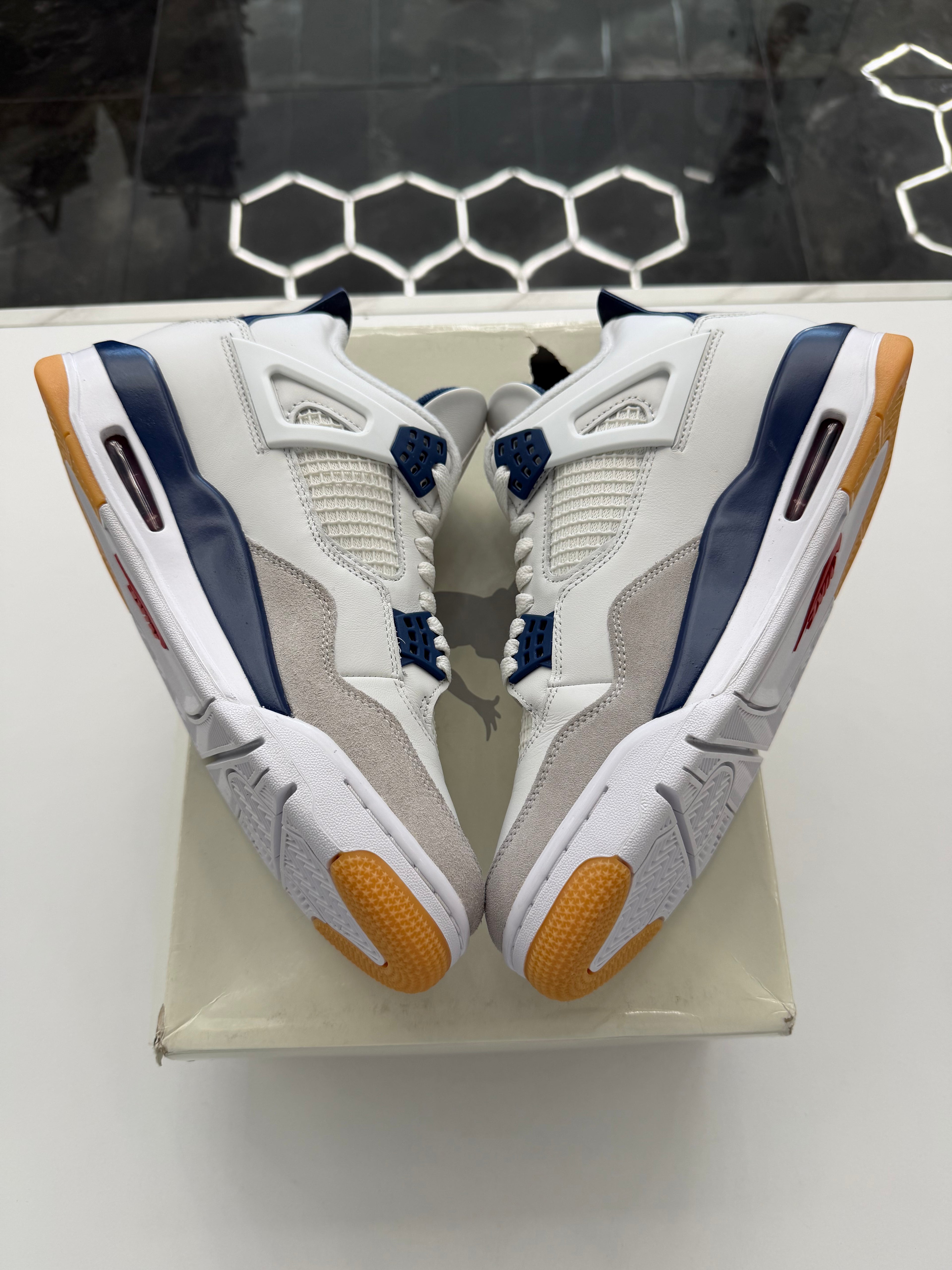 Jordan 4 Retro SB Navy