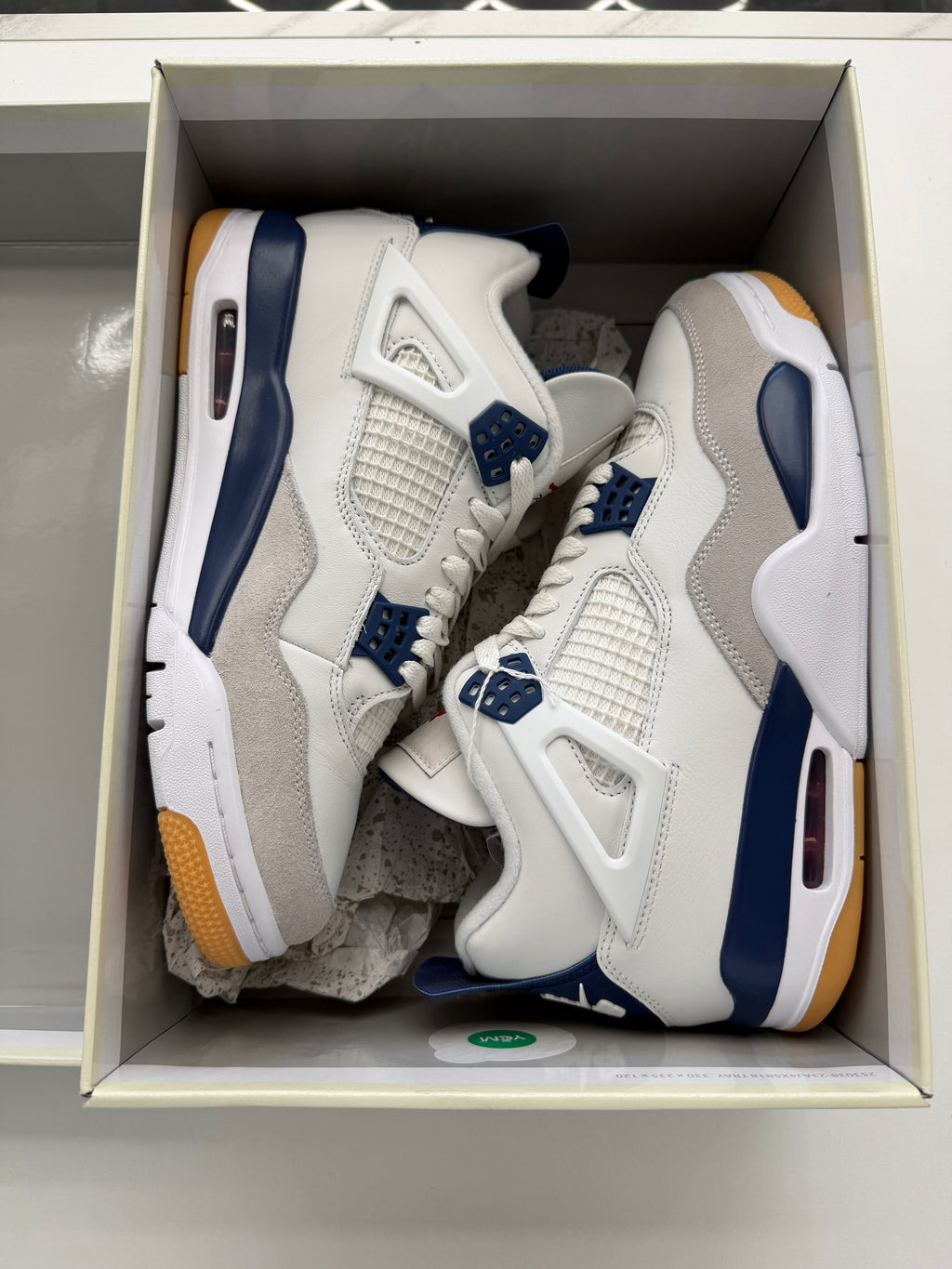 Jordan 4 Retro SB Navy