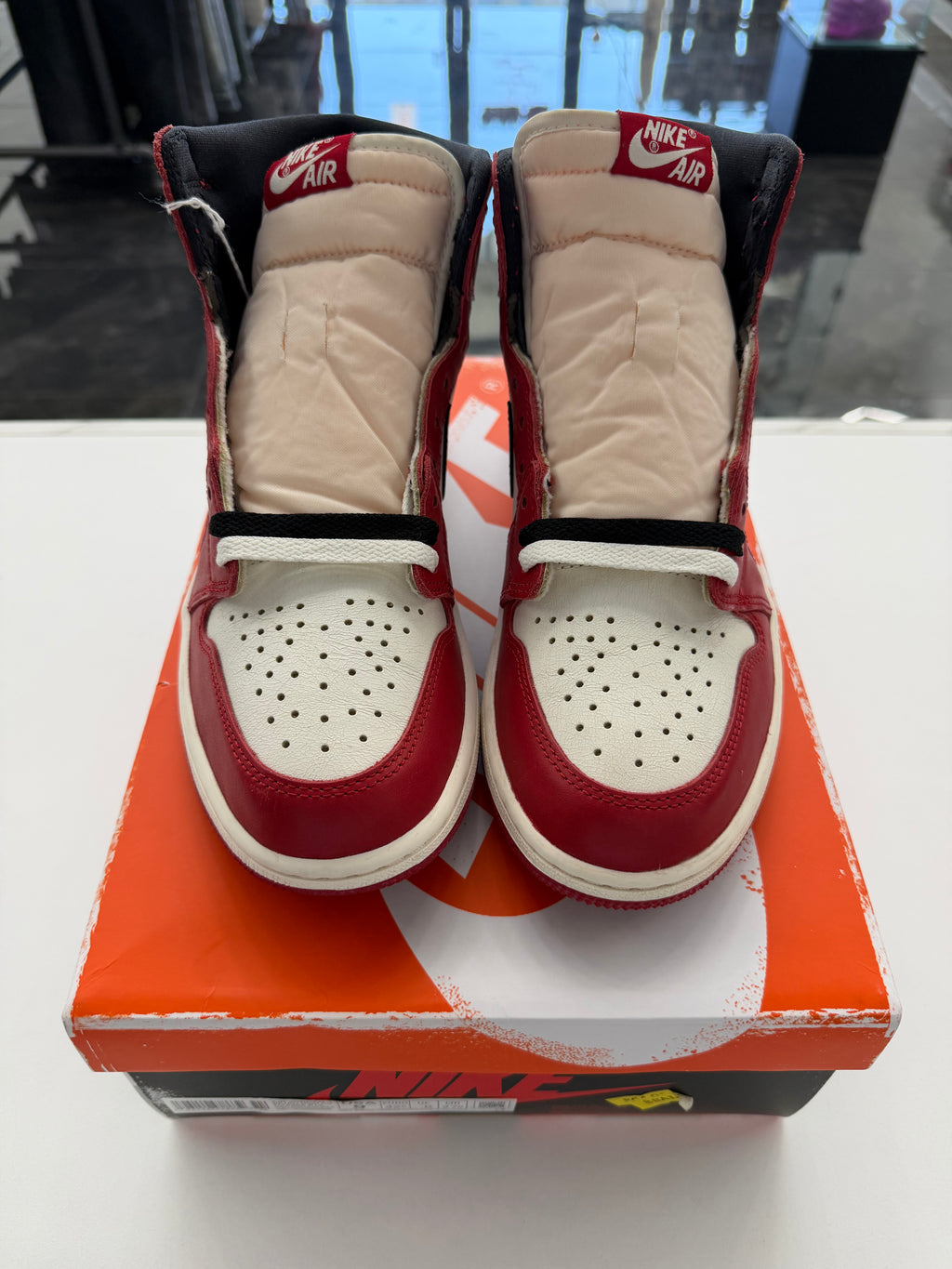 Jordan 1 Retro High OG Chicago Lost and Found