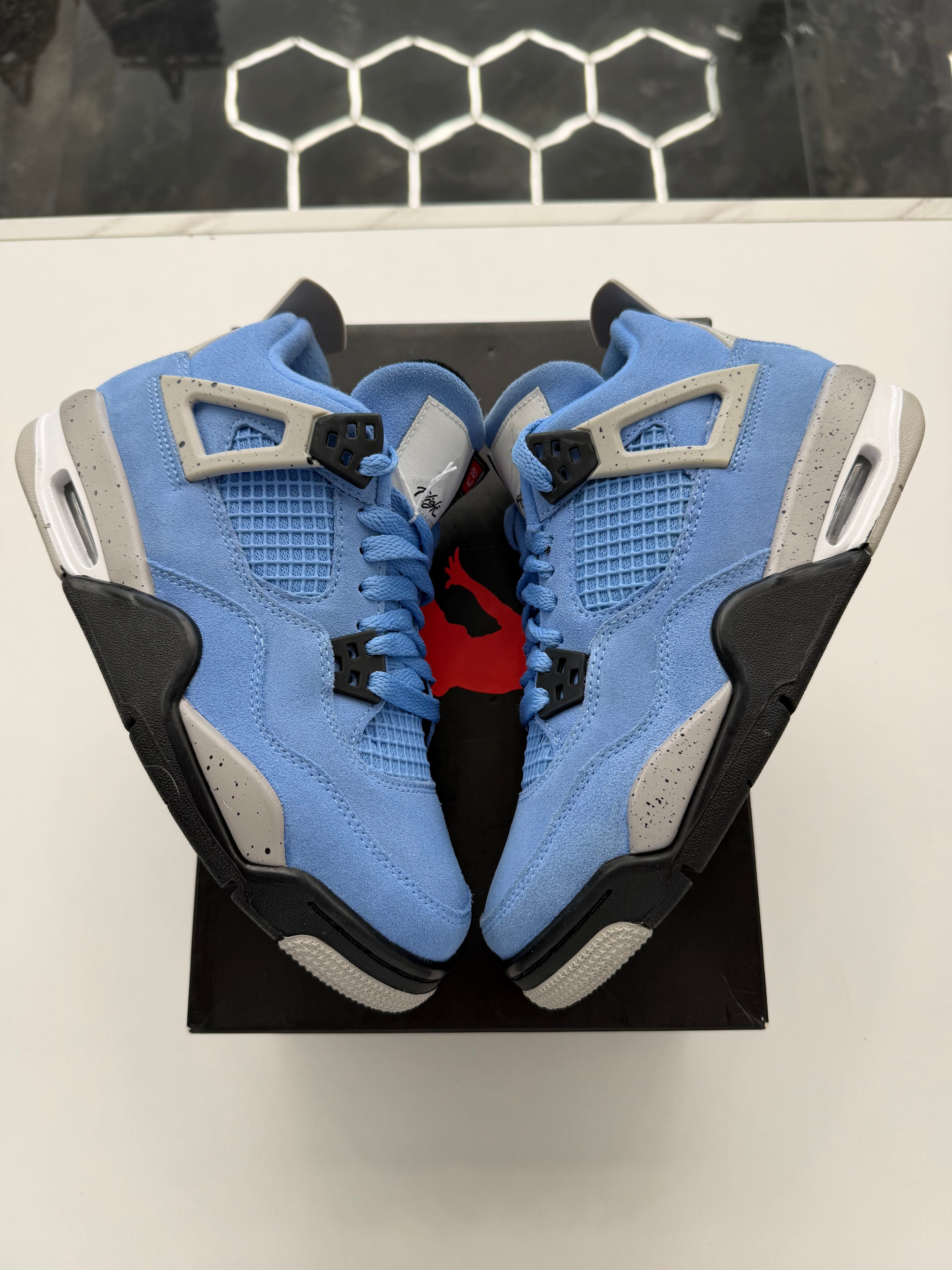 Jordan 4 Retro University Blue (GS)