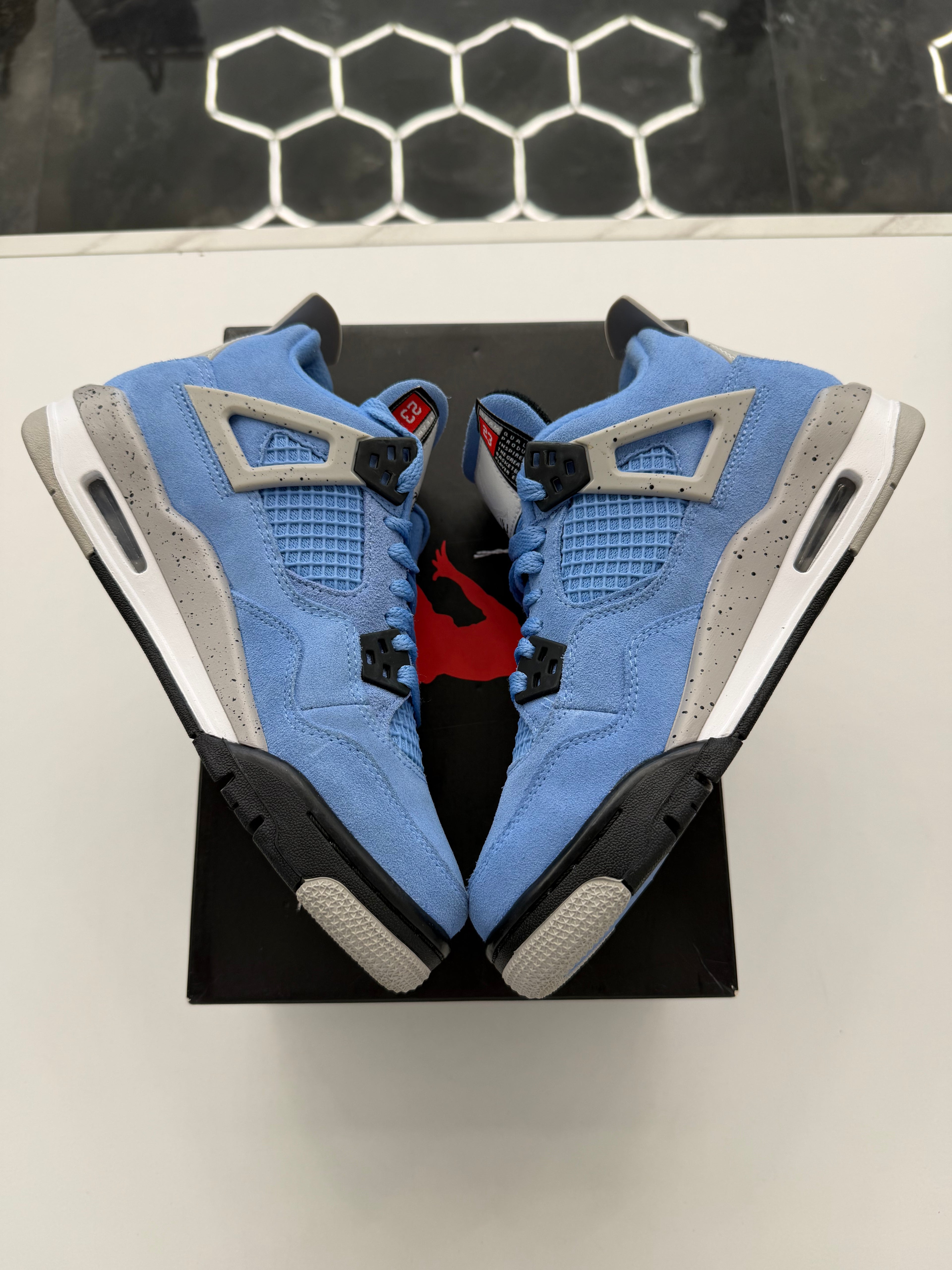 Jordan 4 Retro University Blue (GS)
