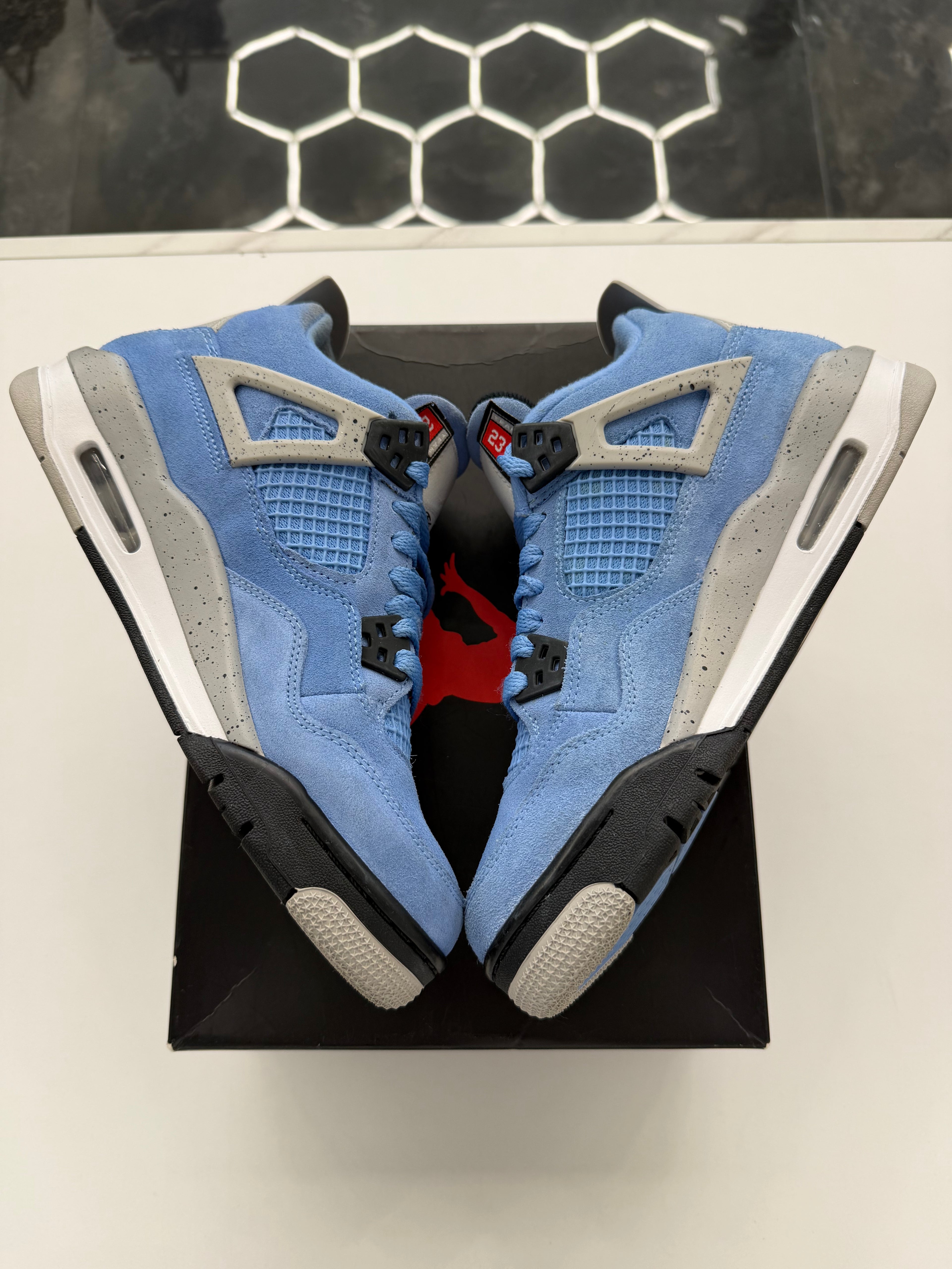 Jordan 4 Retro University Blue (GS)