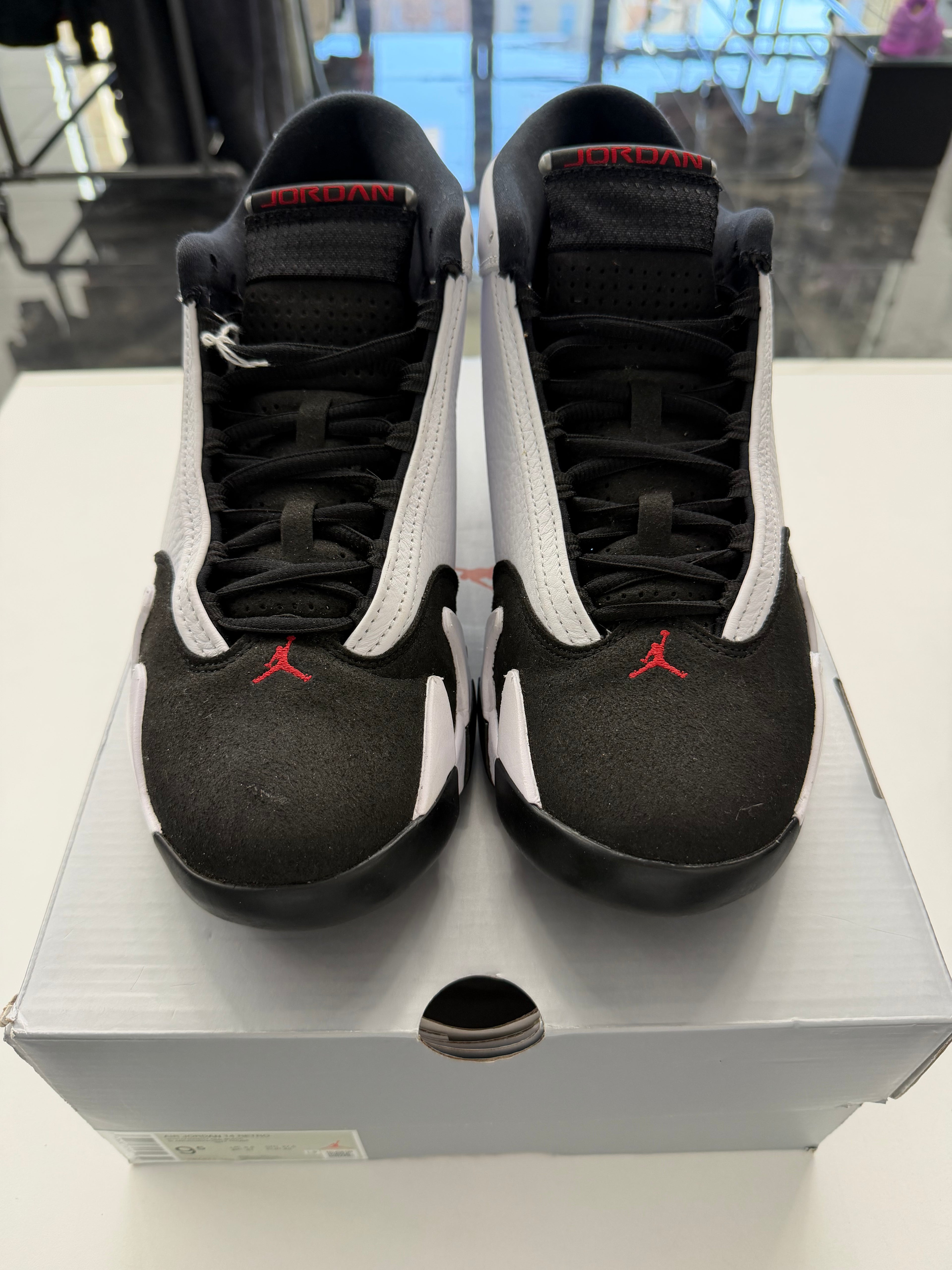 Jordan 14 Retro Black Toe (2024)