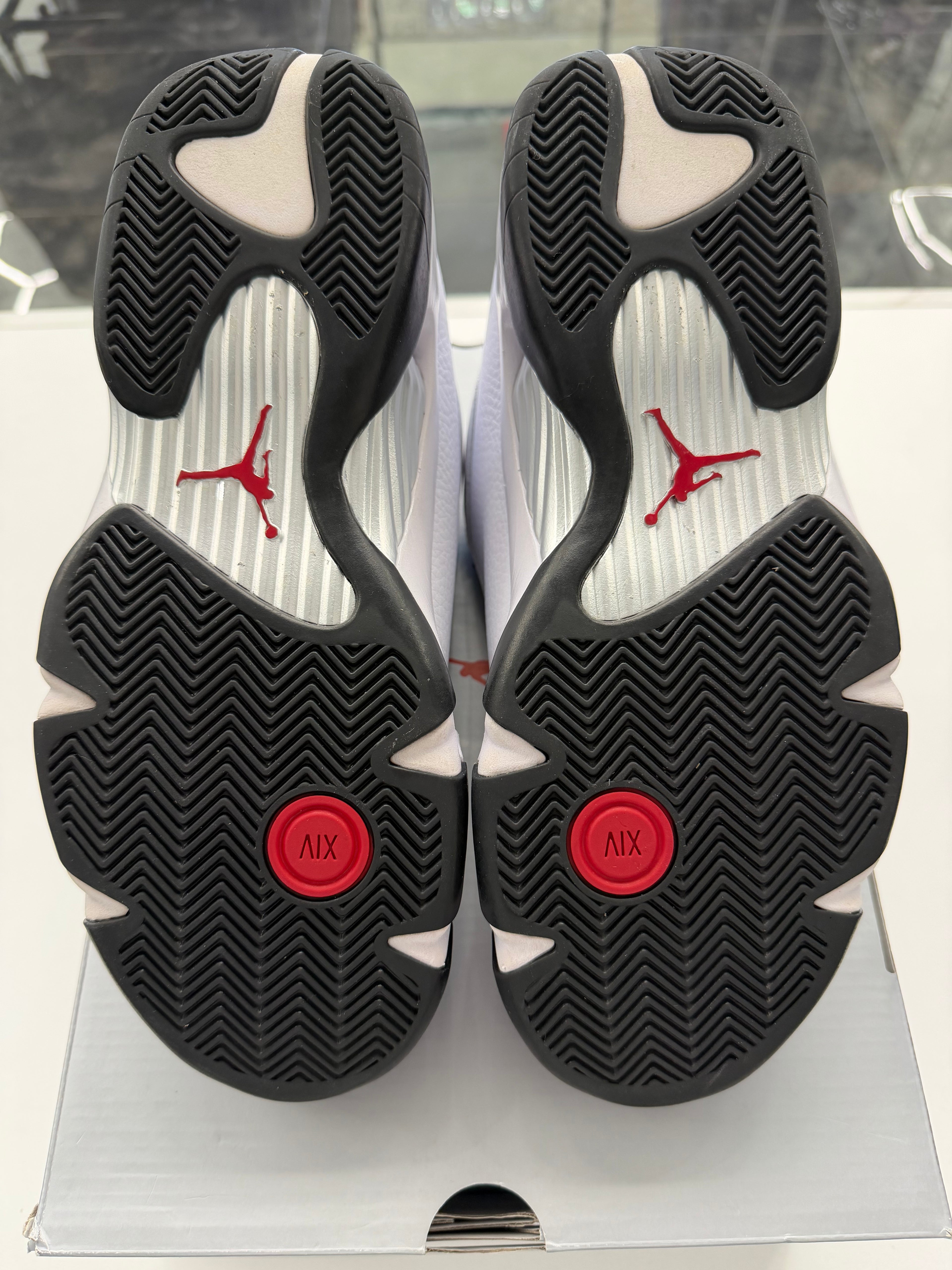 Jordan 14 Retro Black Toe (2024)
