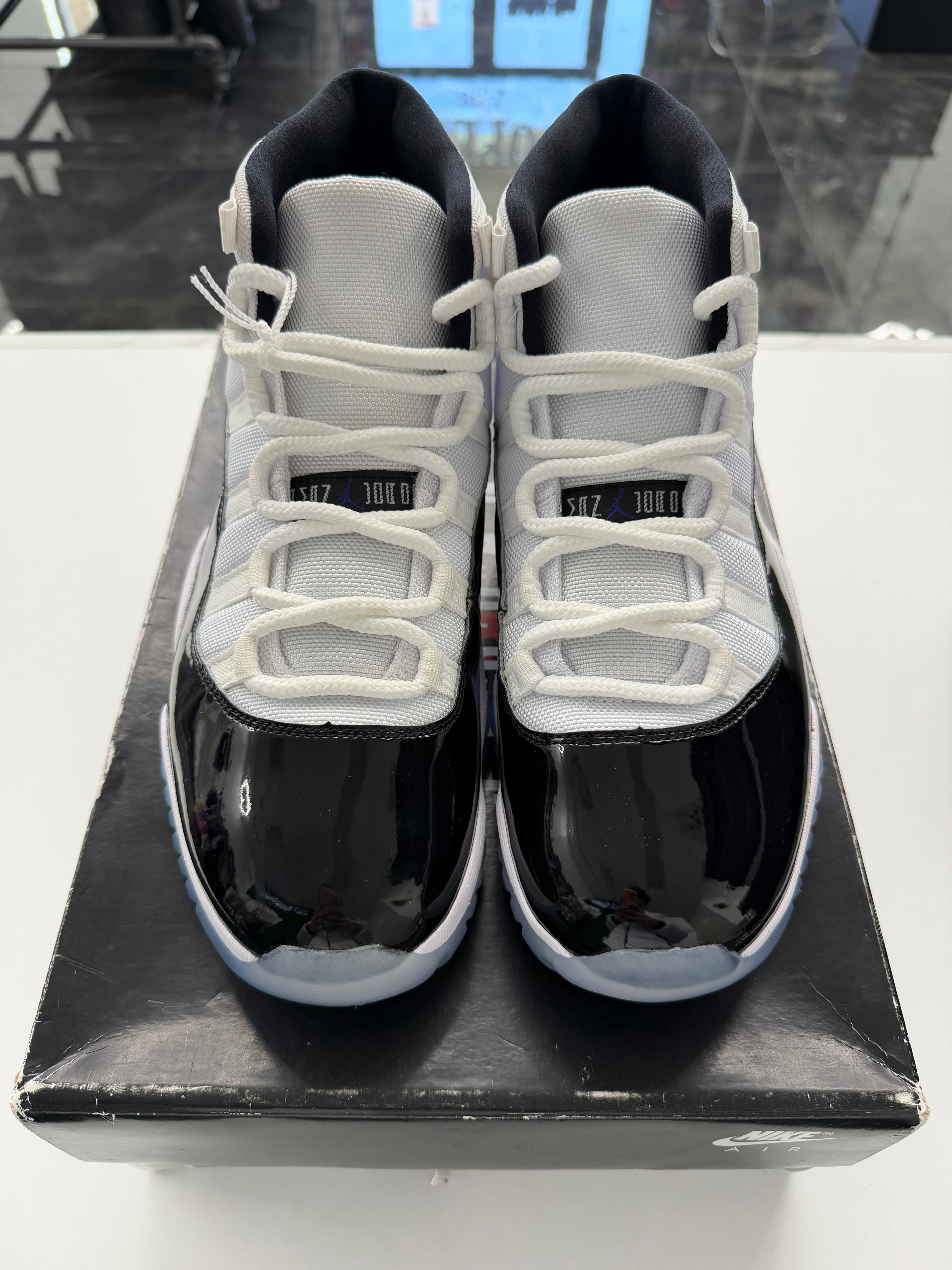 Jordan 11 Retro Concord (2018)