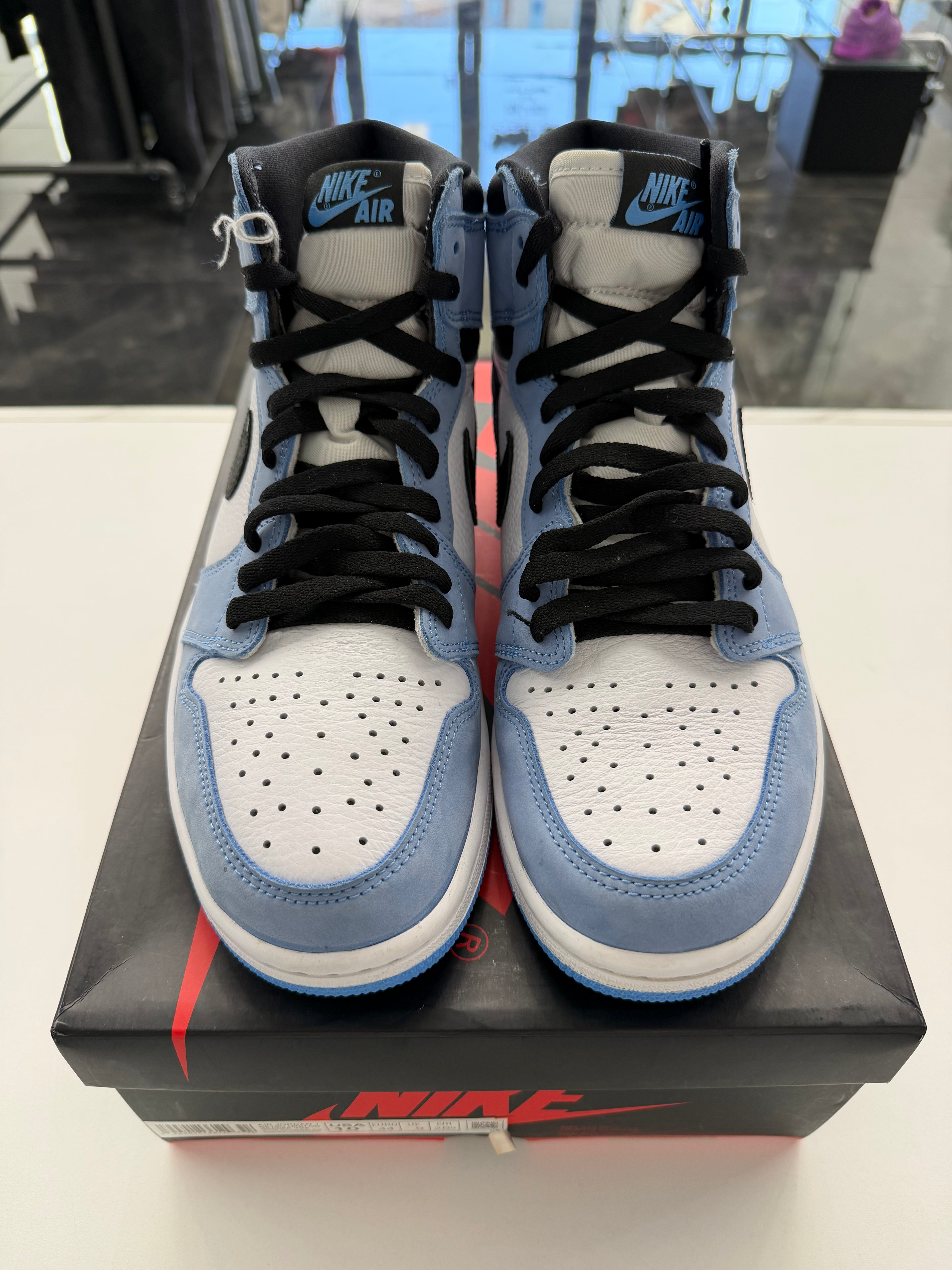 Jordan 1 Retro High OG University Blue