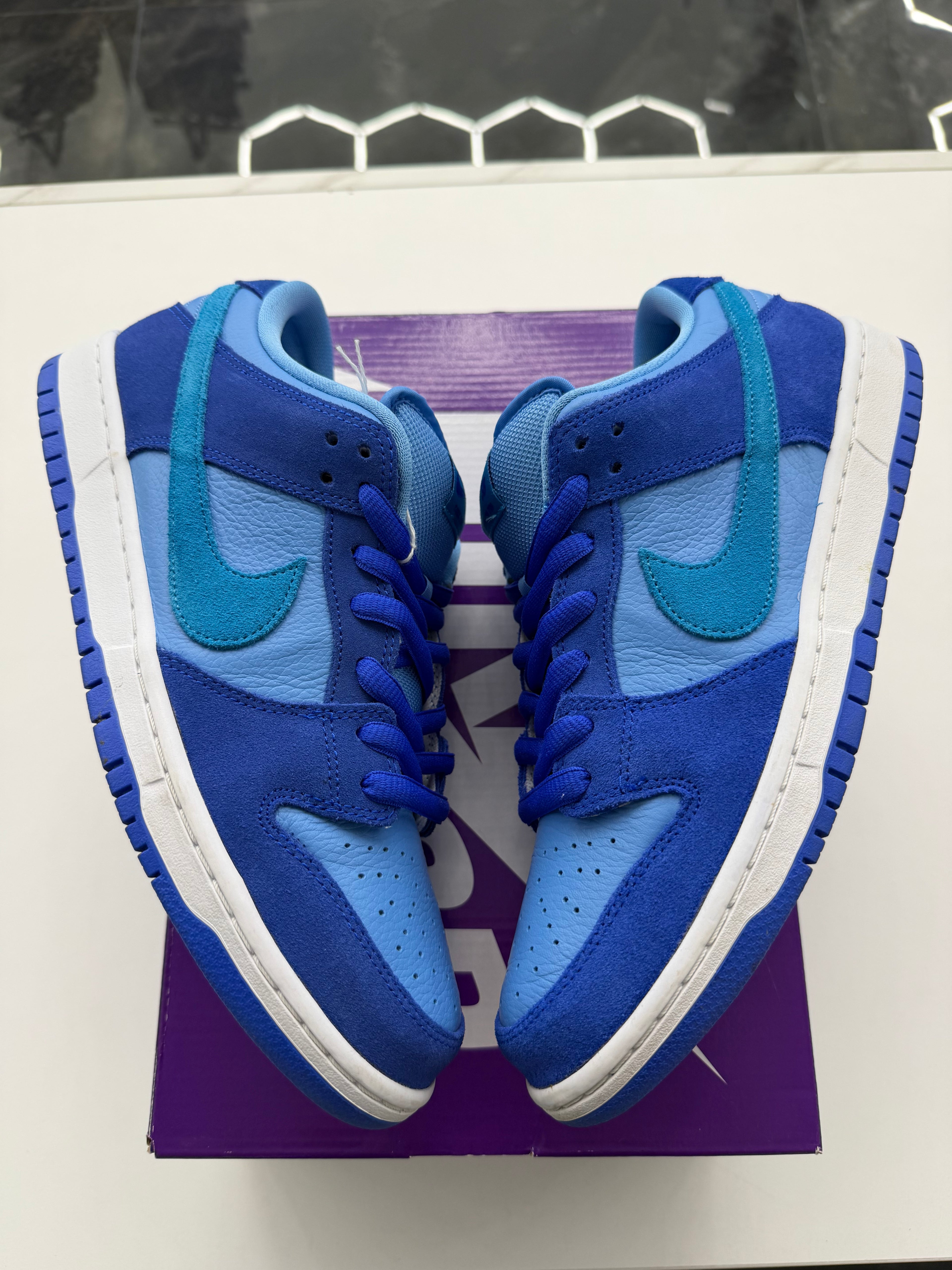 SB Dunk Low Blue Raspberry