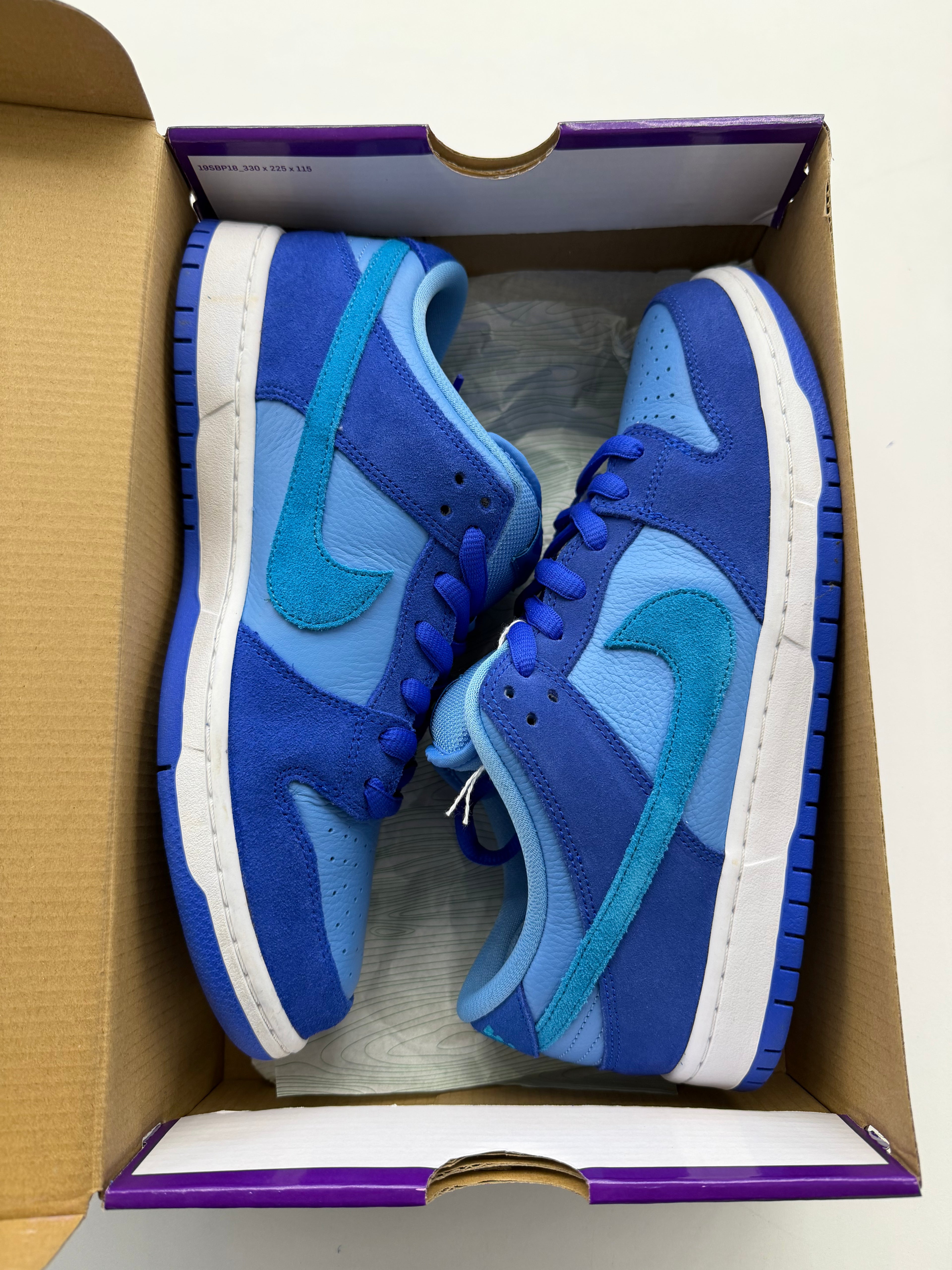 SB Dunk Low Blue Raspberry