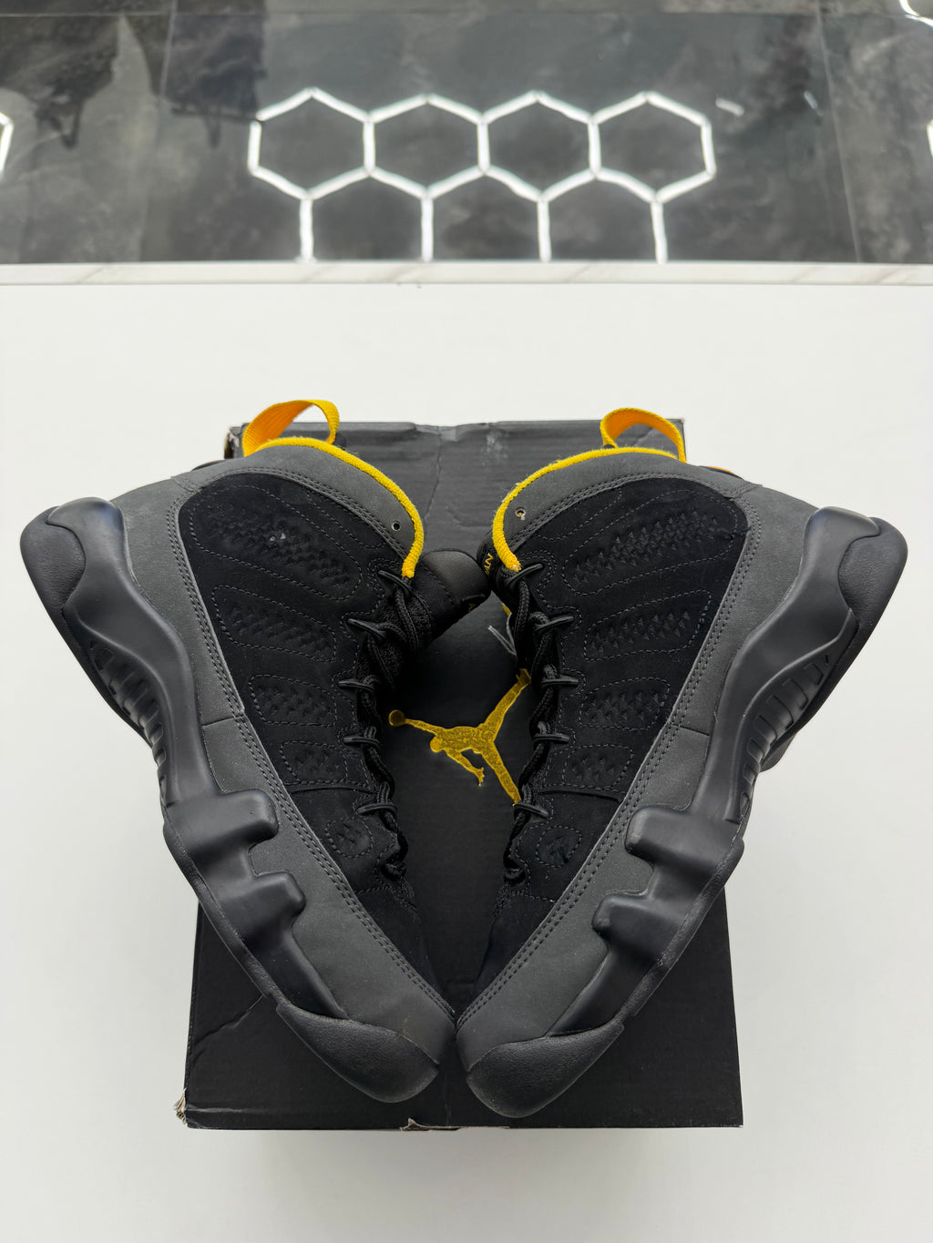 Jordan 9 Retro Dark Charcoal University Gold (REPLACEMENT BOX)