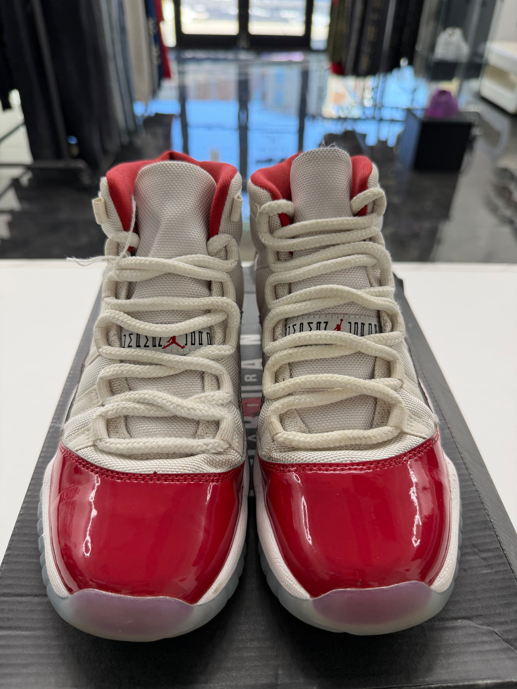 Jordan 11 Retro Cherry (2022) (GS)