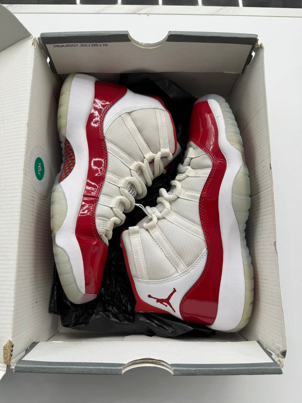 Jordan 11 Retro Cherry (2022) (GS)