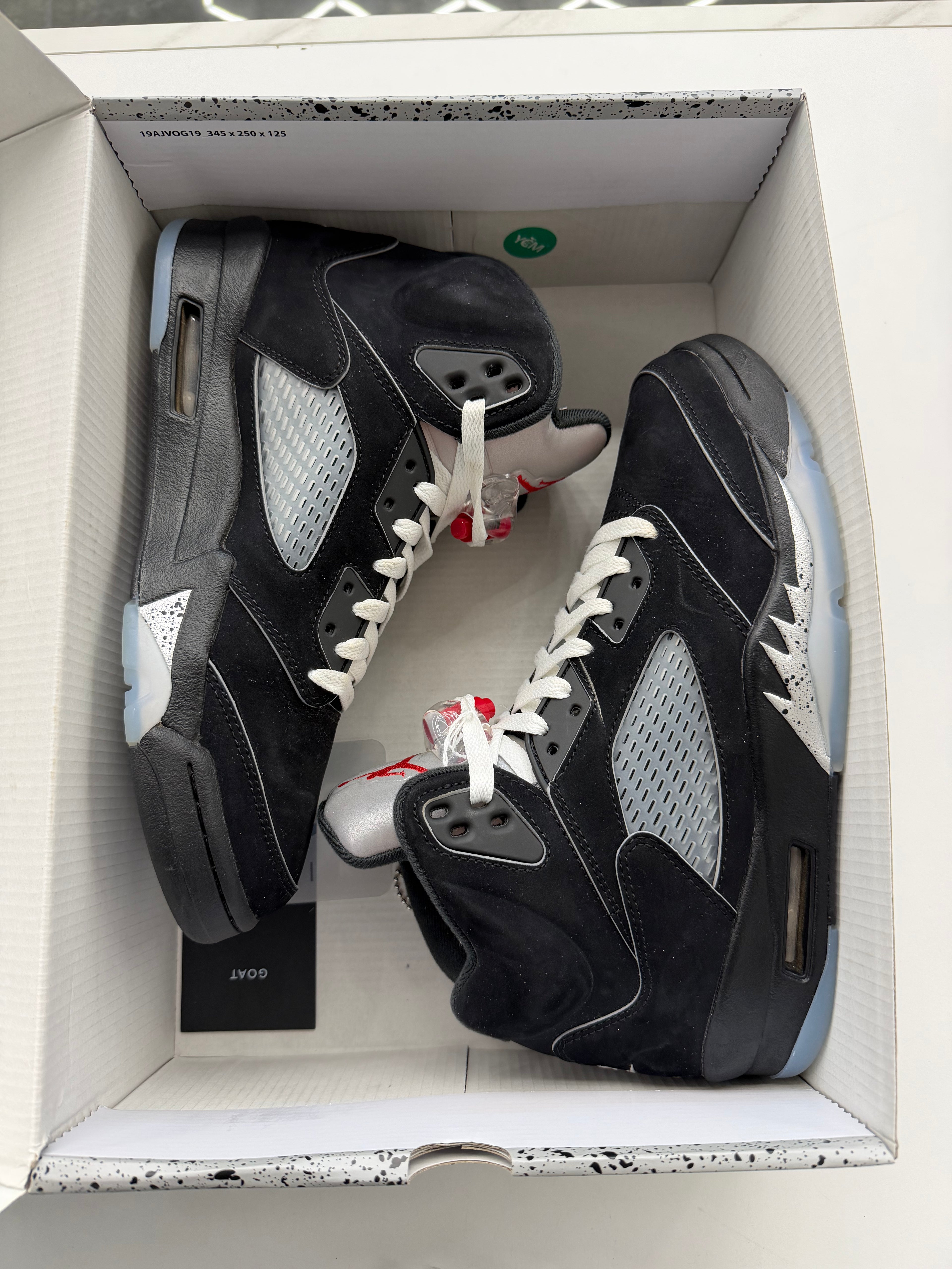 Jordan 5 Retro OG Black Metallic Reimagined