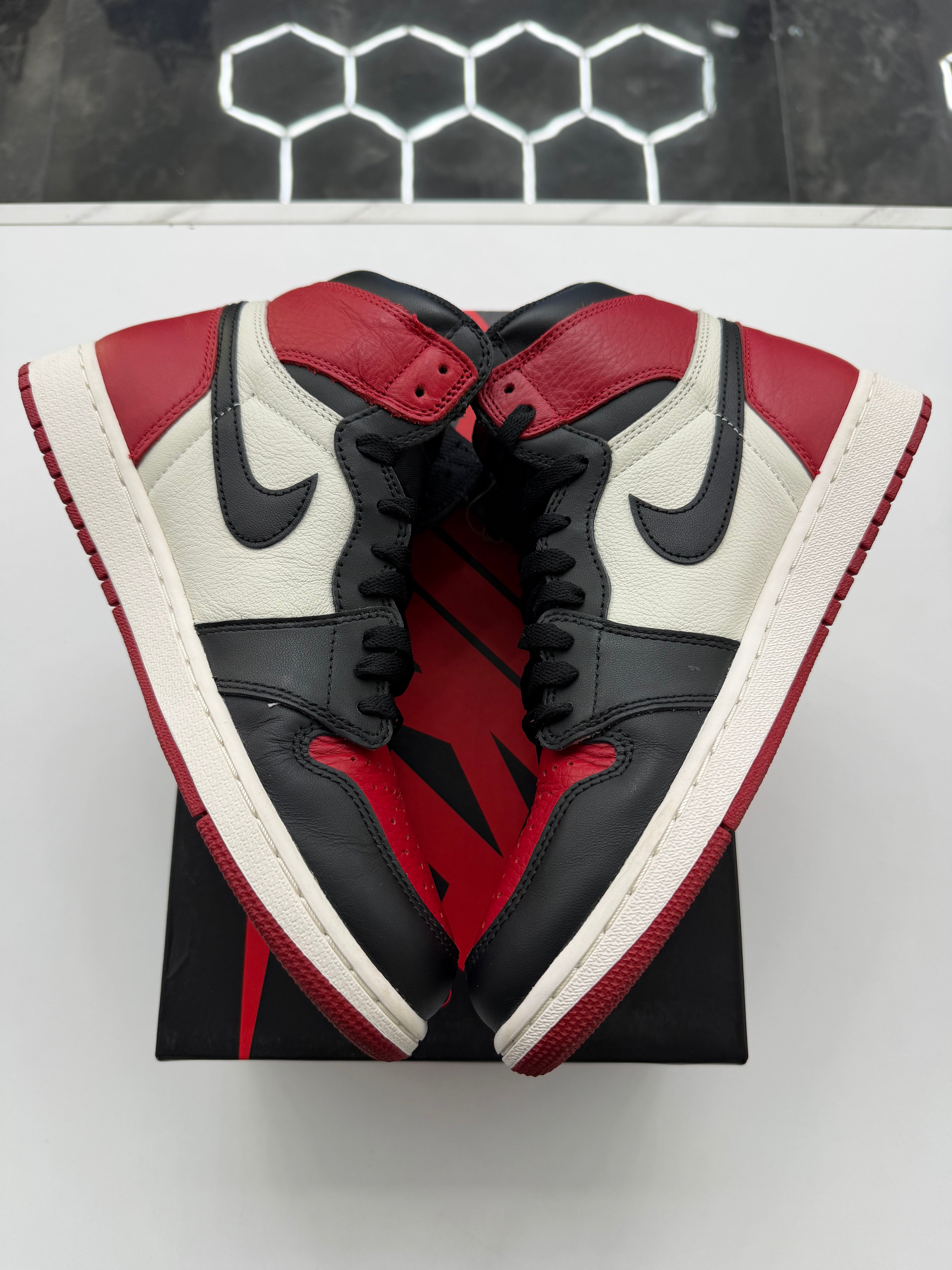 Jordan 1 Retro High Bred Toe