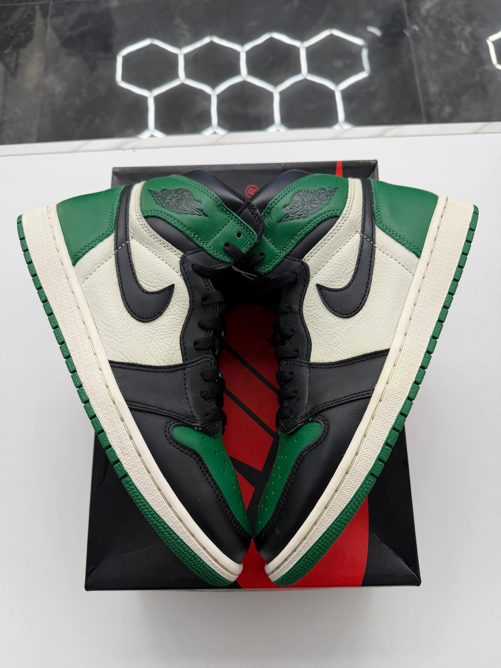 Jordan 1 Retro High Pine Green