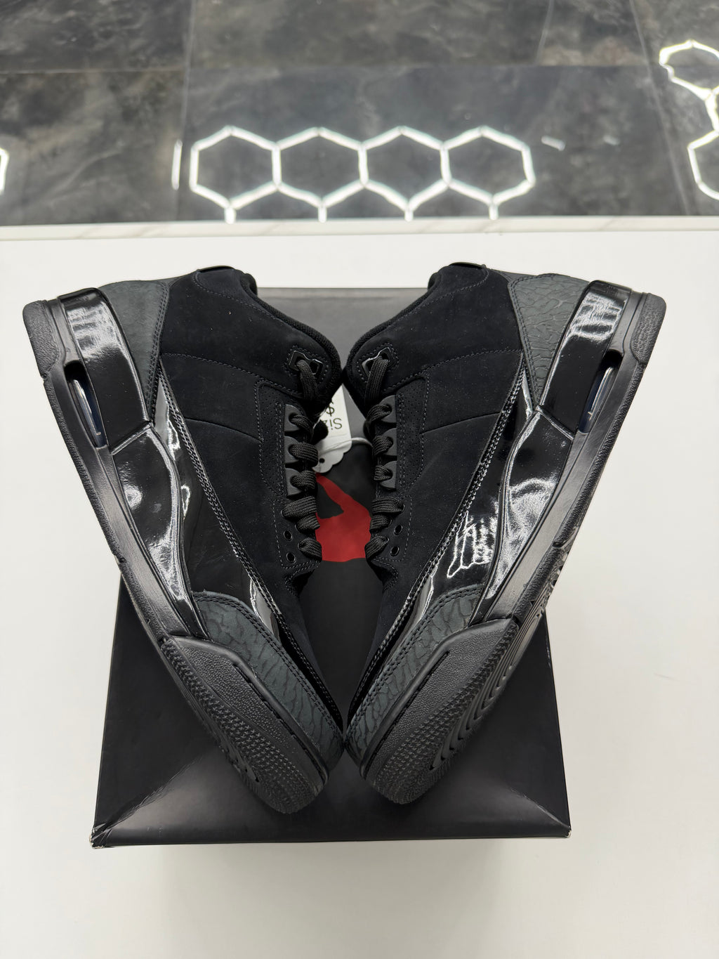 Jordan 3 Retro Black Cat (2025)