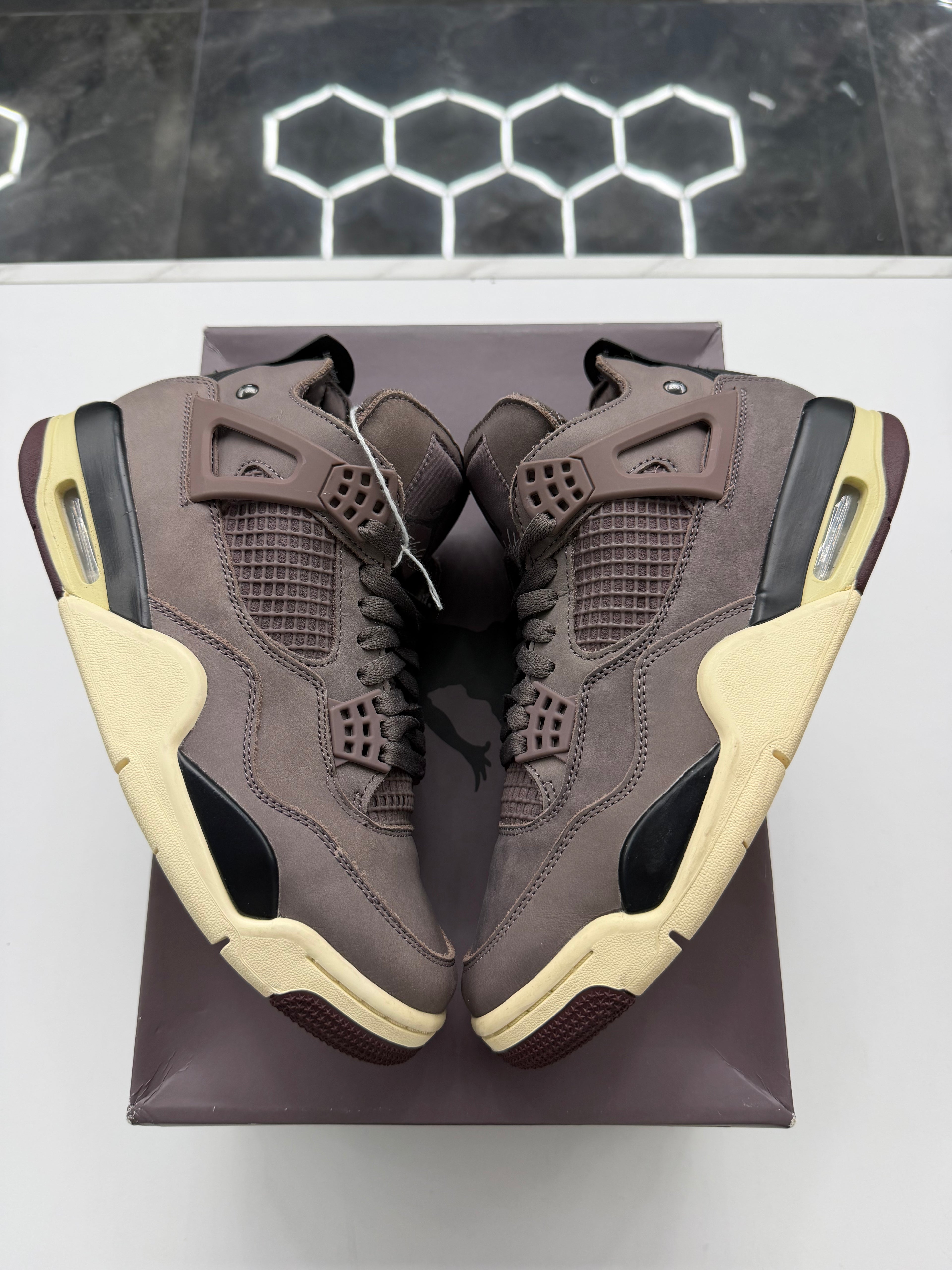Jordan 4 Retro SP A Ma Maniere Violet Ore