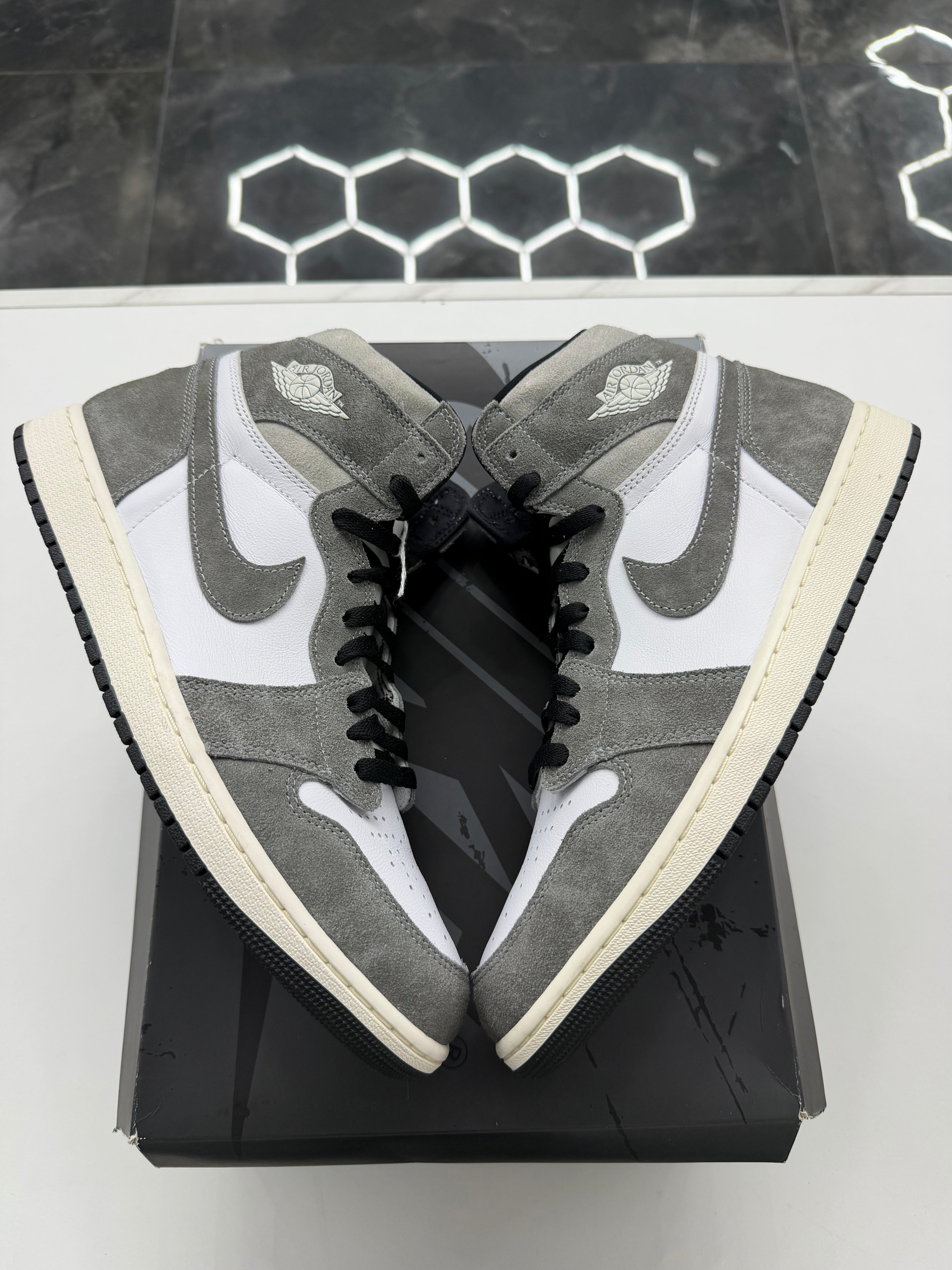 Jordan 1 Retro High OG Washed Black