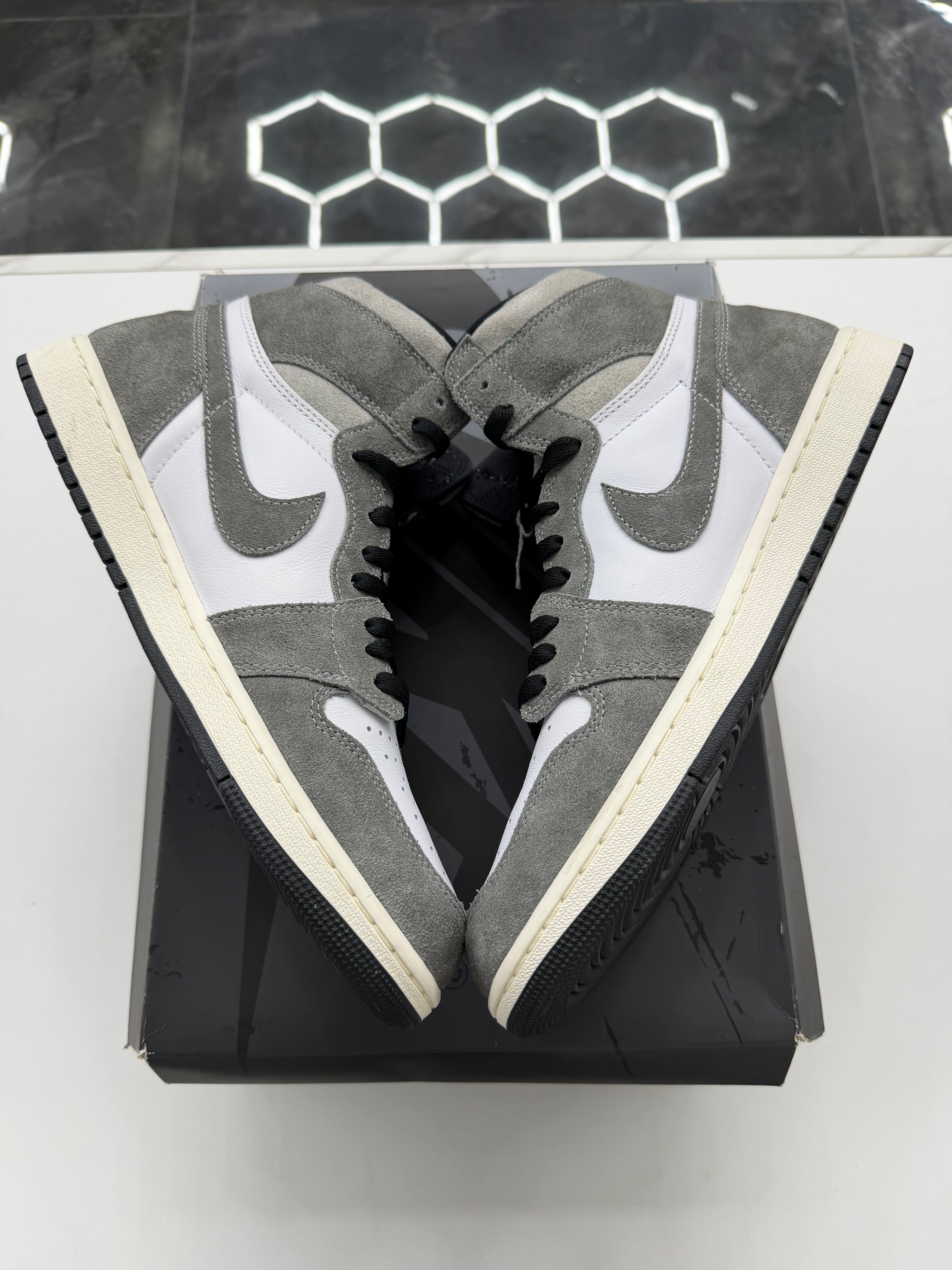 Jordan 1 Retro High OG Washed Black