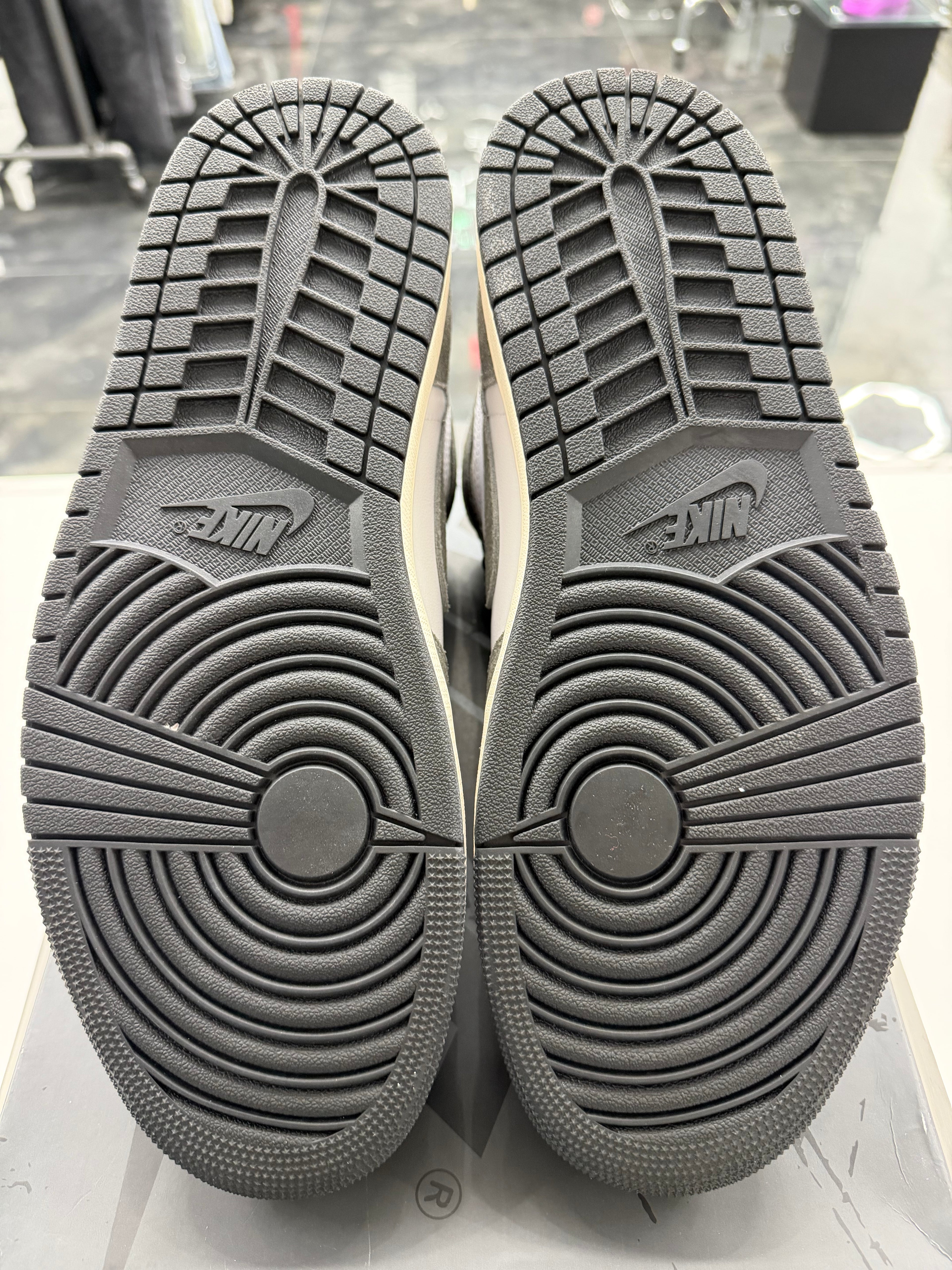 Jordan 1 Retro High OG Washed Black