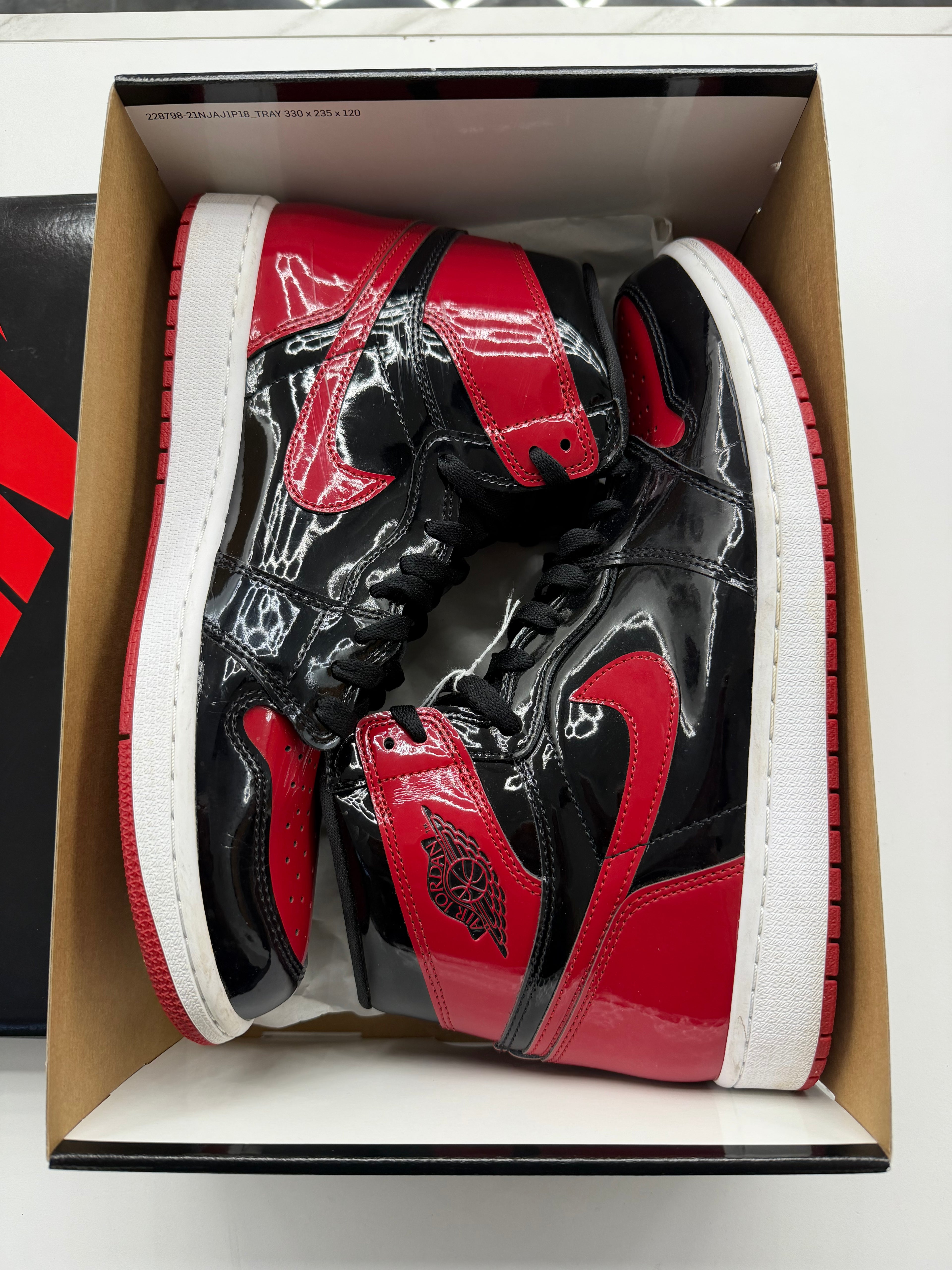 Jordan 1 Retro High Patent Bred