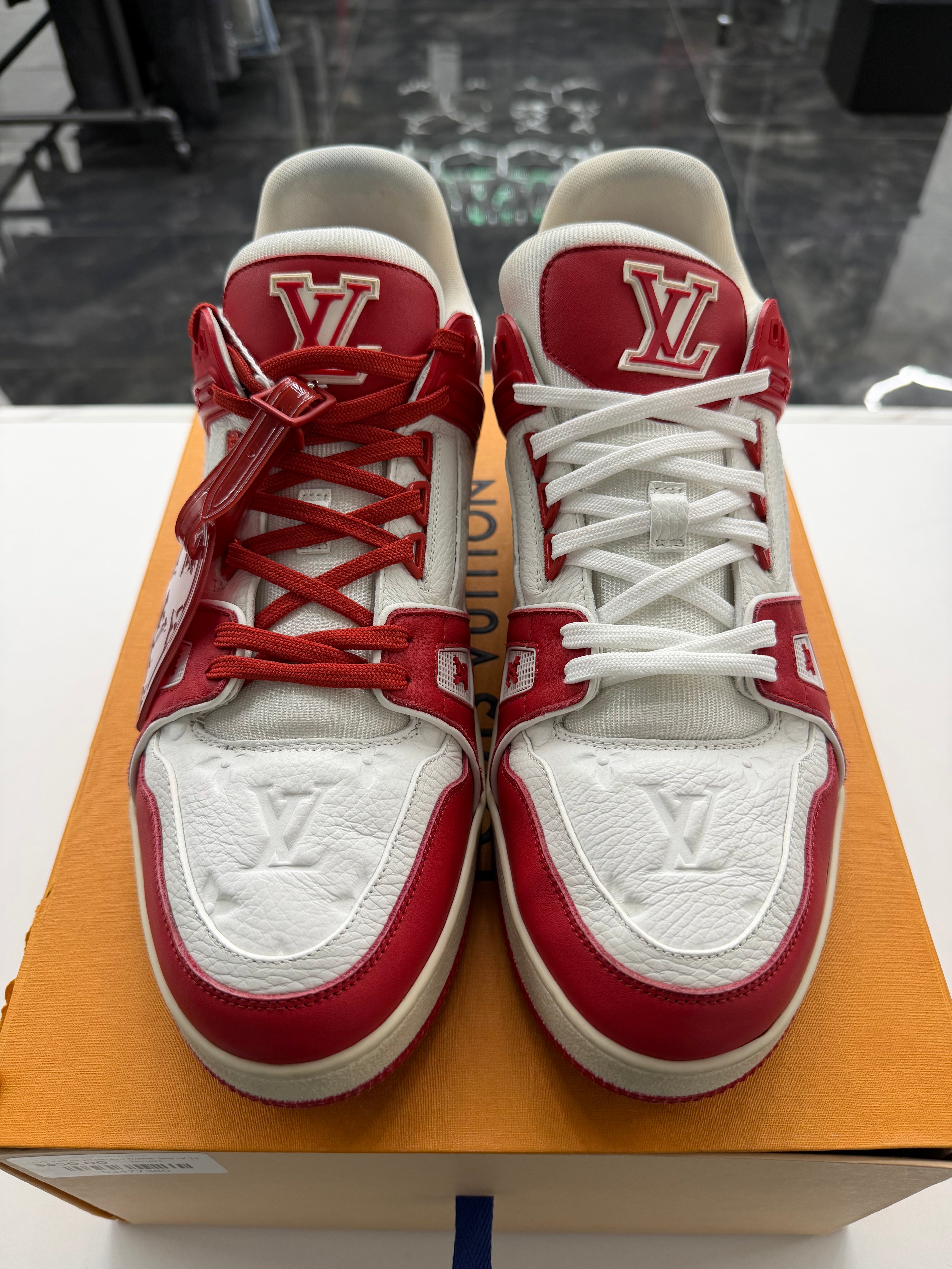 Louis Vuitton White/Red Trainer
