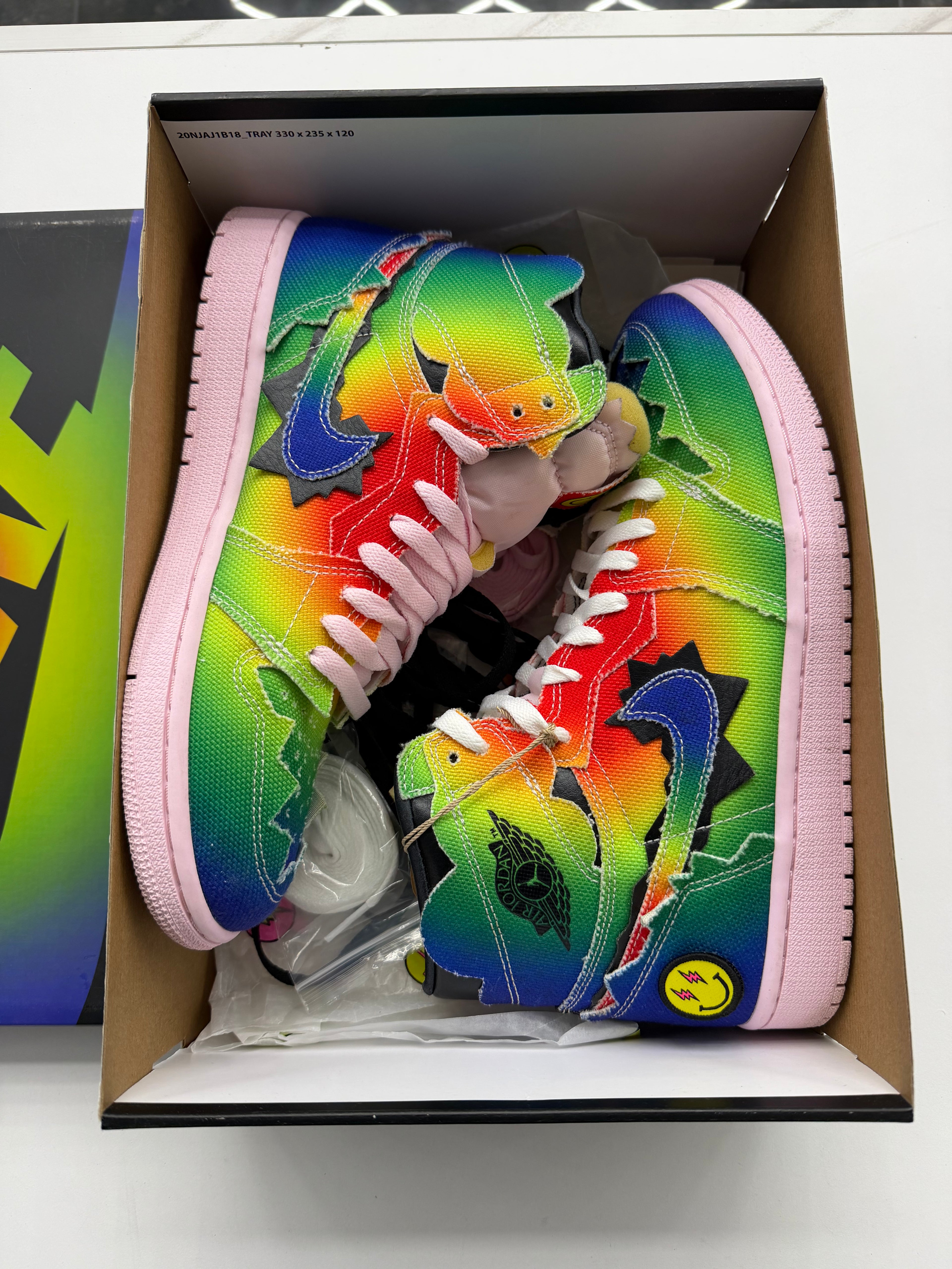 Jordan 1 Retro High J Balvin