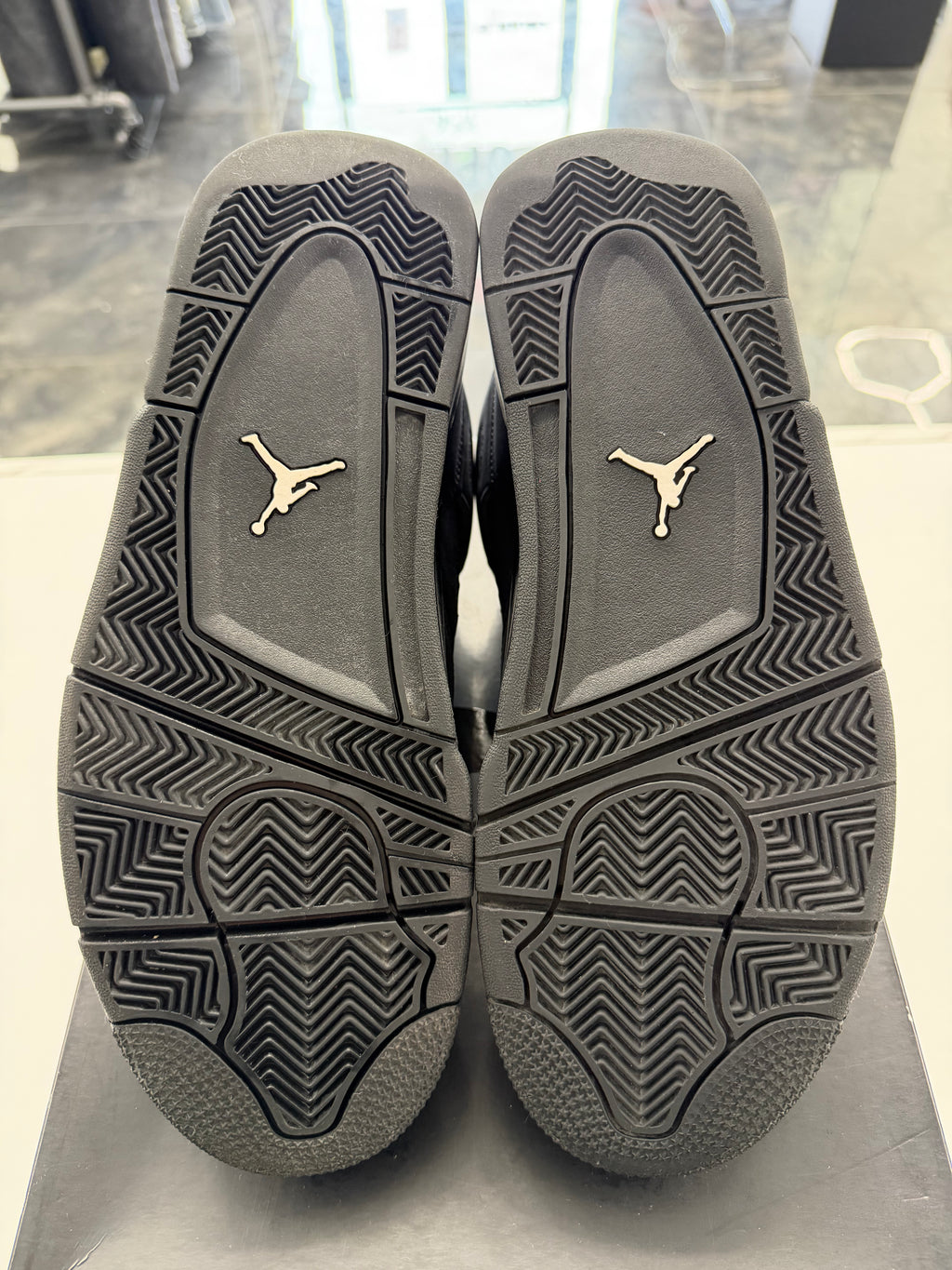 Jordan 4 Retro Black Cat (2020)