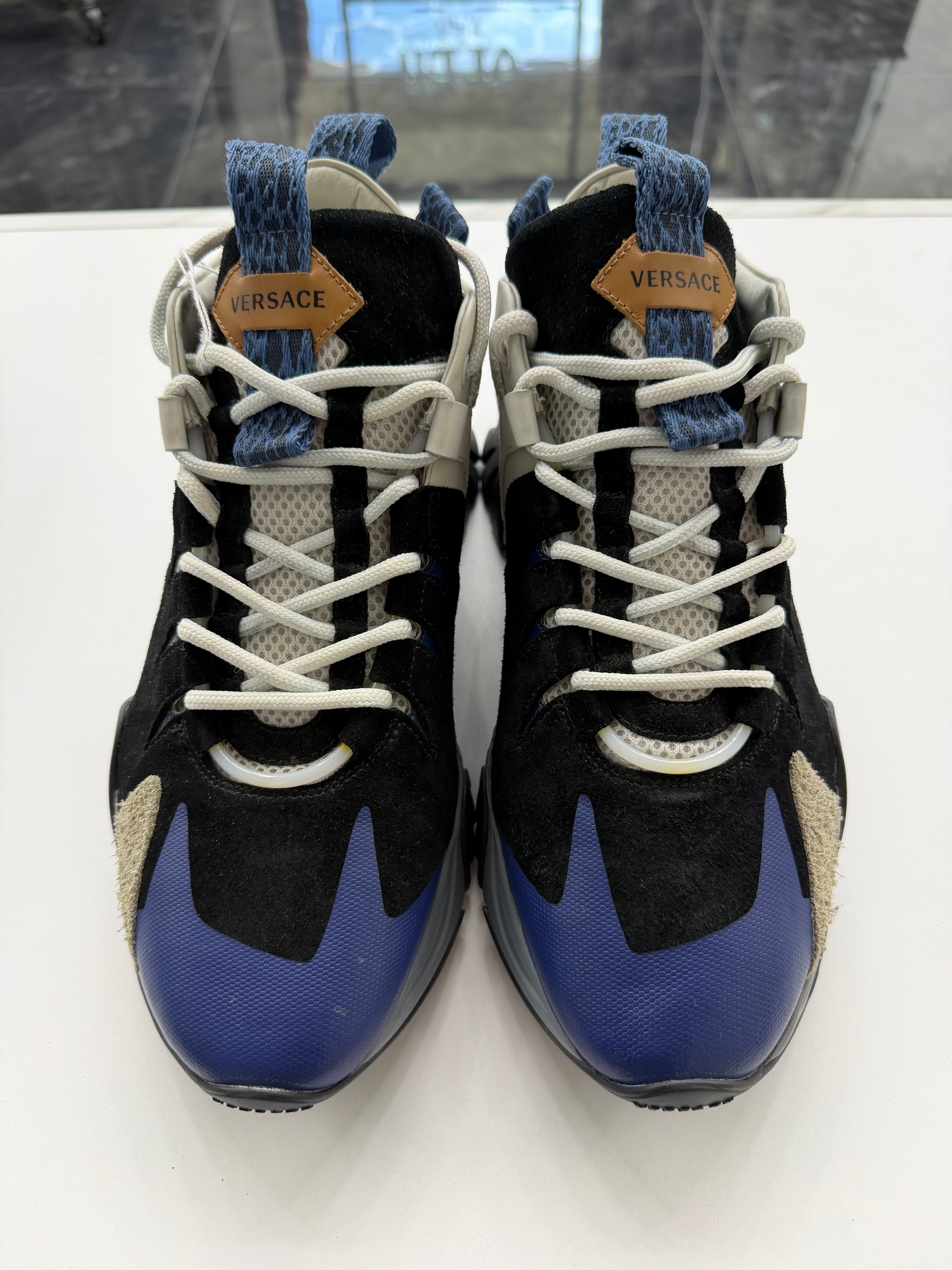 Versace Squalo Hiker (NO BOX)