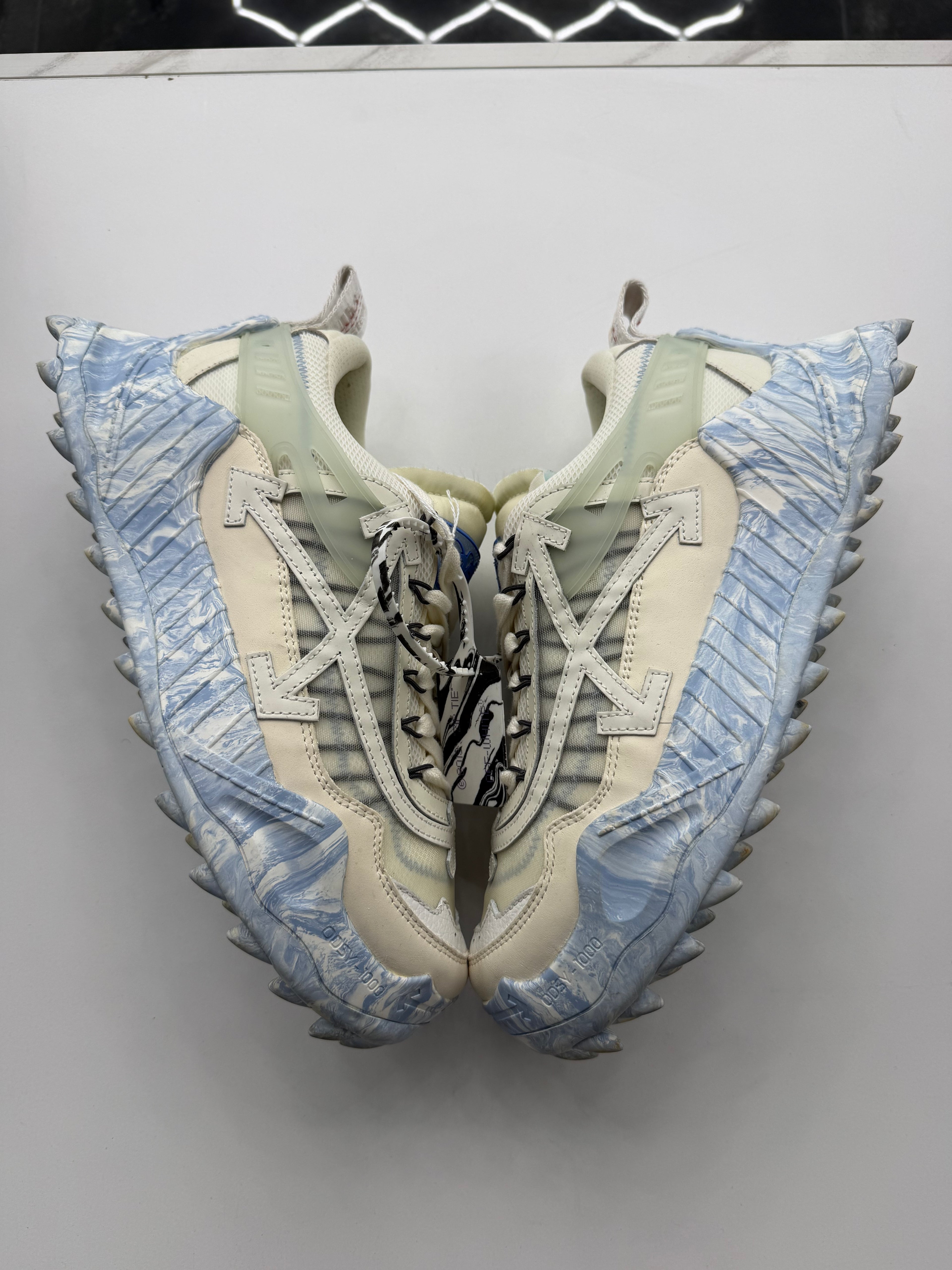 Off-White ODSY-1000 (NO BOX)