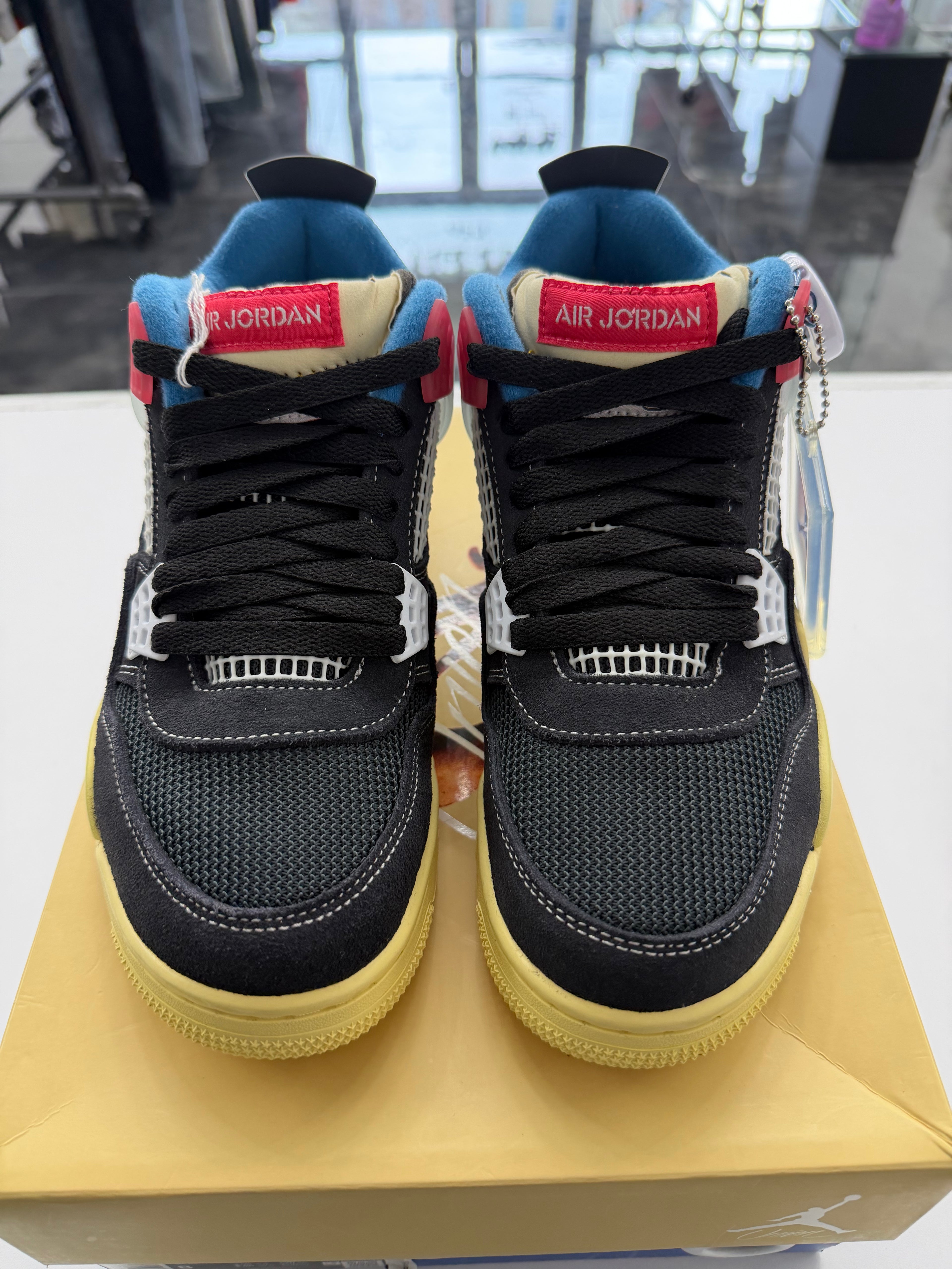 Jordan 4 Retro Union Off Noir