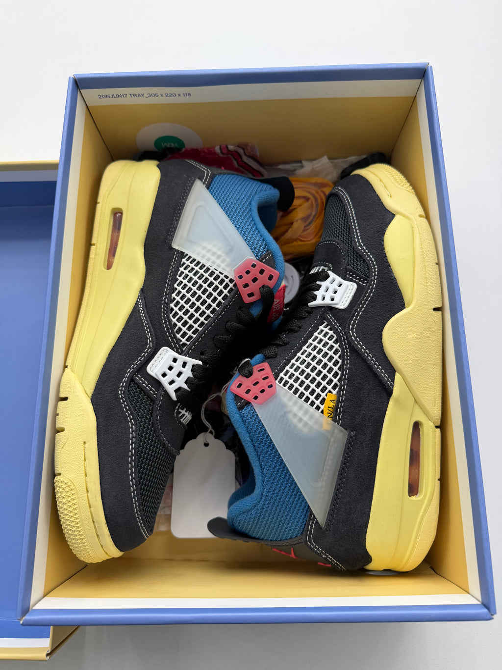 Jordan 4 Retro Union Off Noir