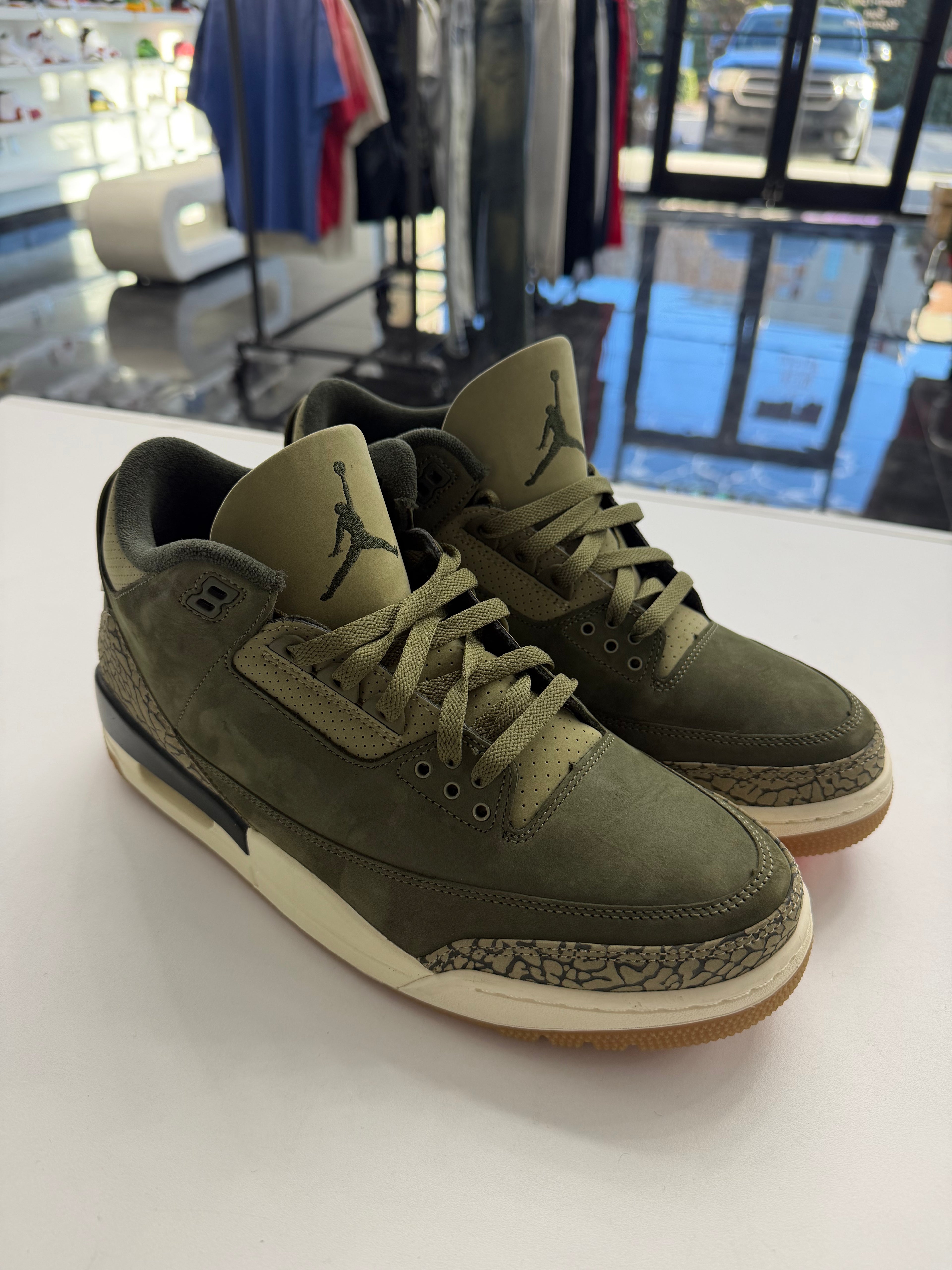 Jordan 3 Retro “Family Affair”
