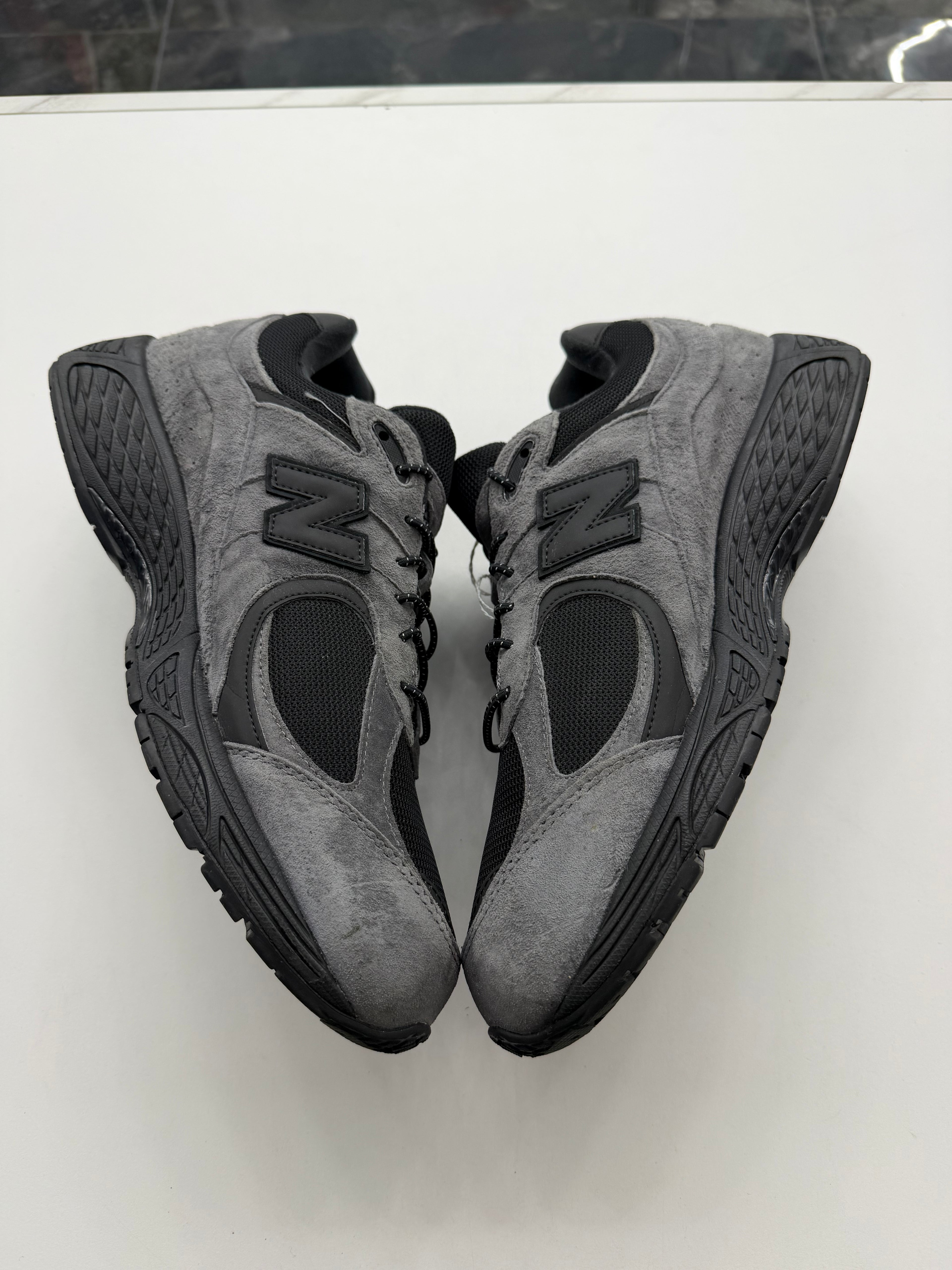 New Balance 2002R GORE-TEX (NO BOX)