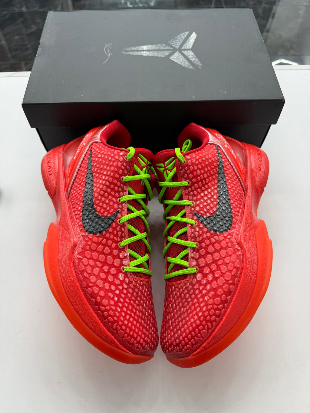 Kobe 6 Protro Reverse Grinch