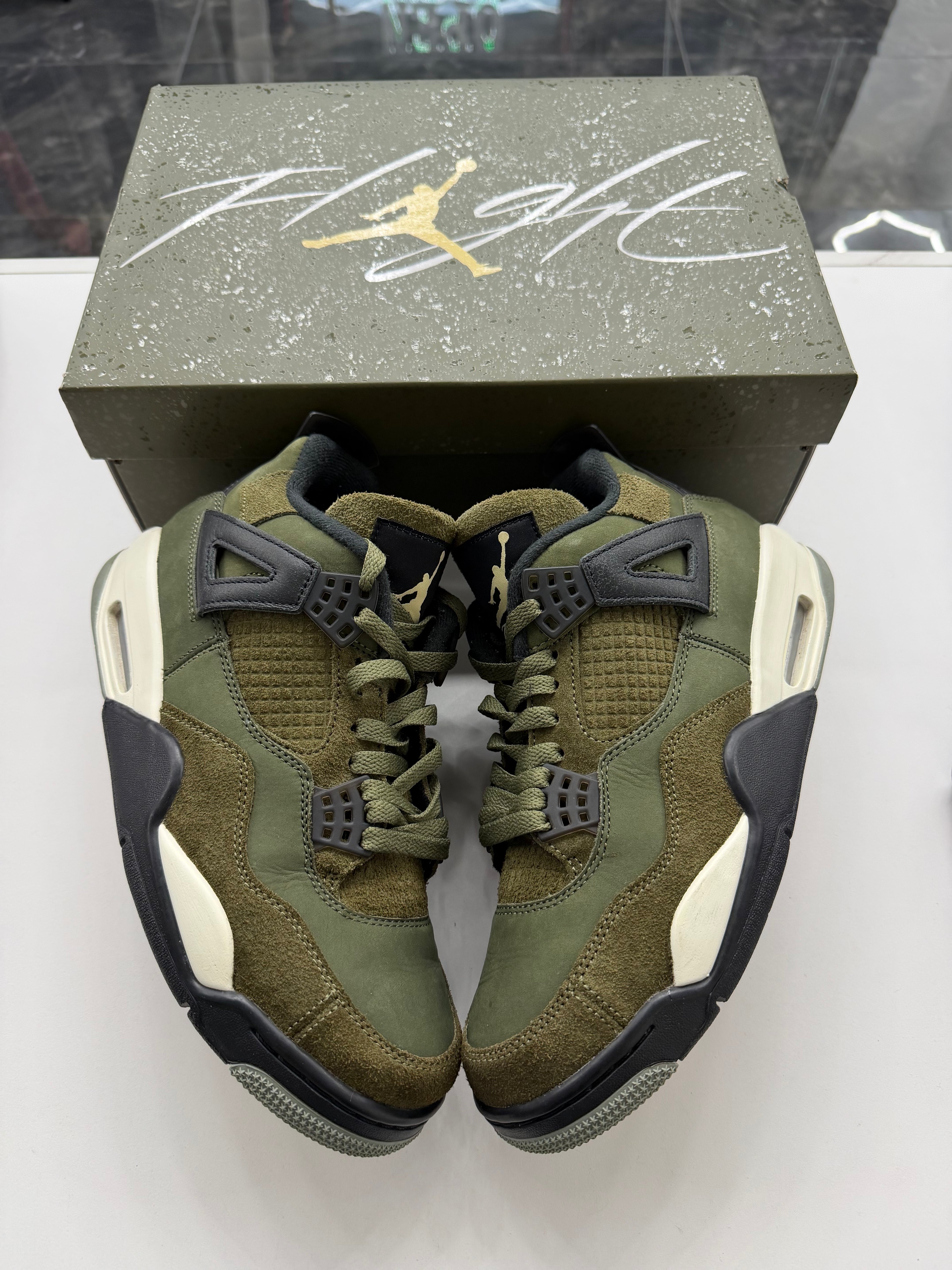Jordan 4 Retro SE Craft Medium Olive
