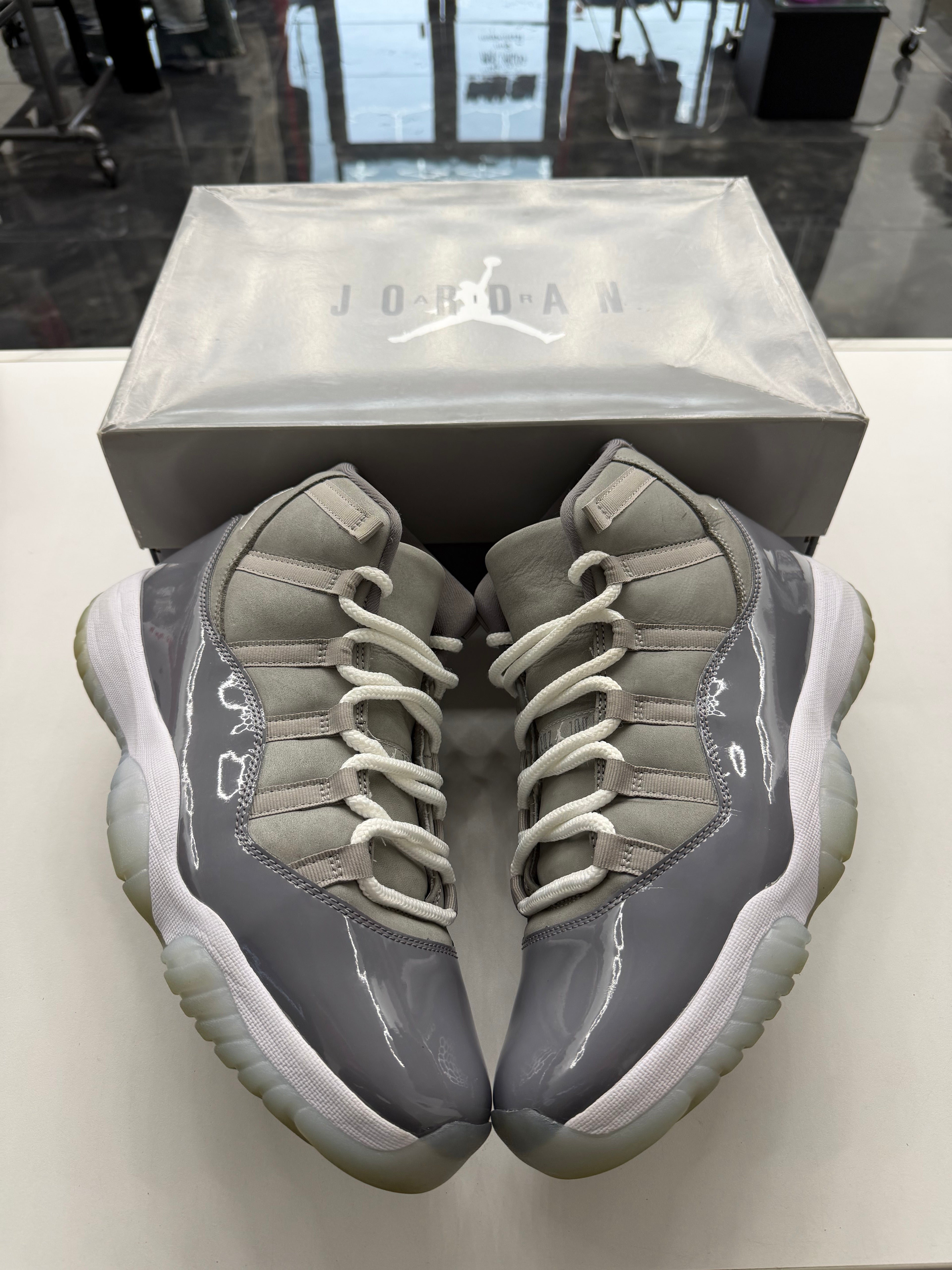 Jordan 11 Cool Grey (2021)