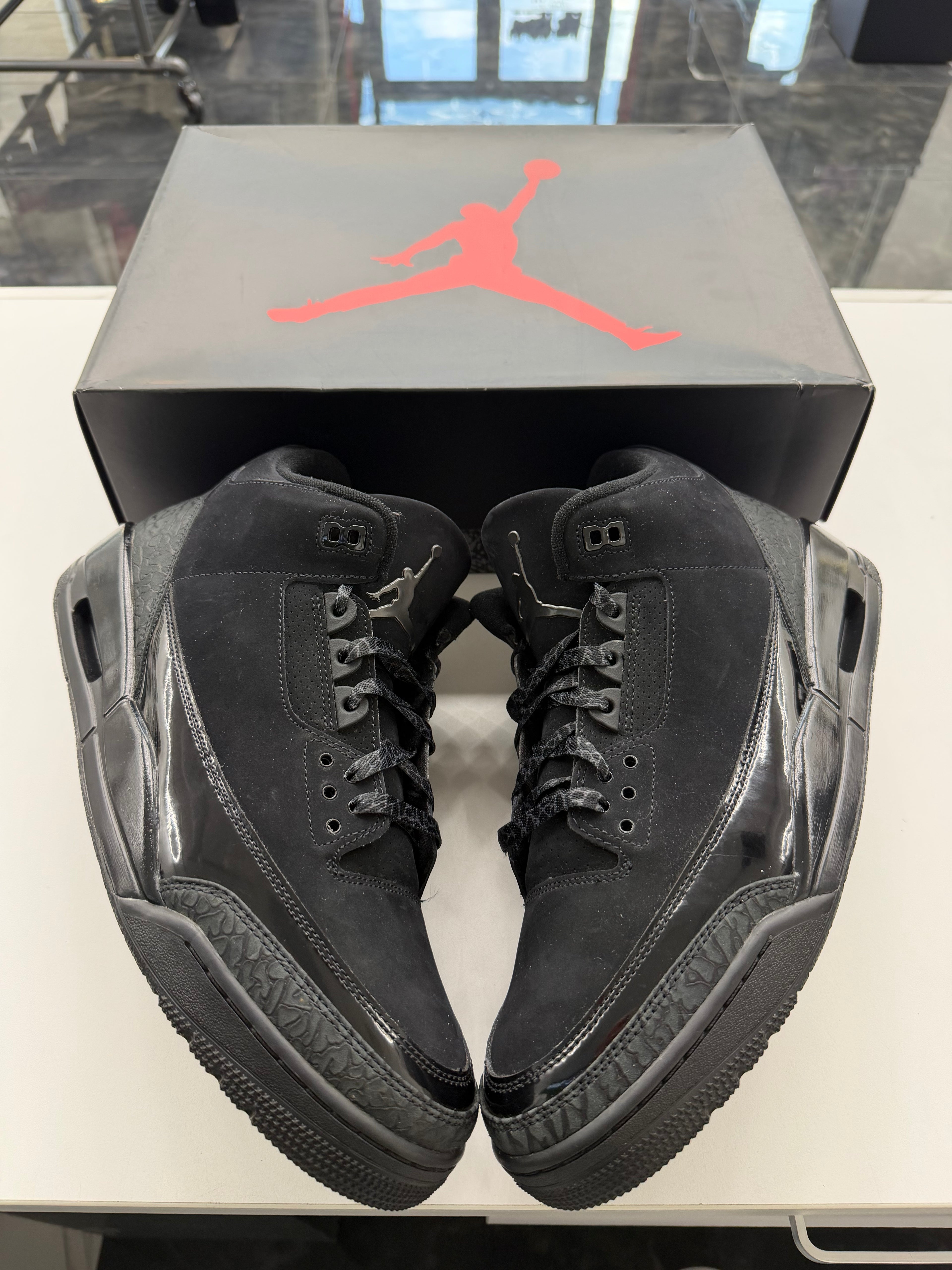 Jordan 3 Retro Black Cat (2025)