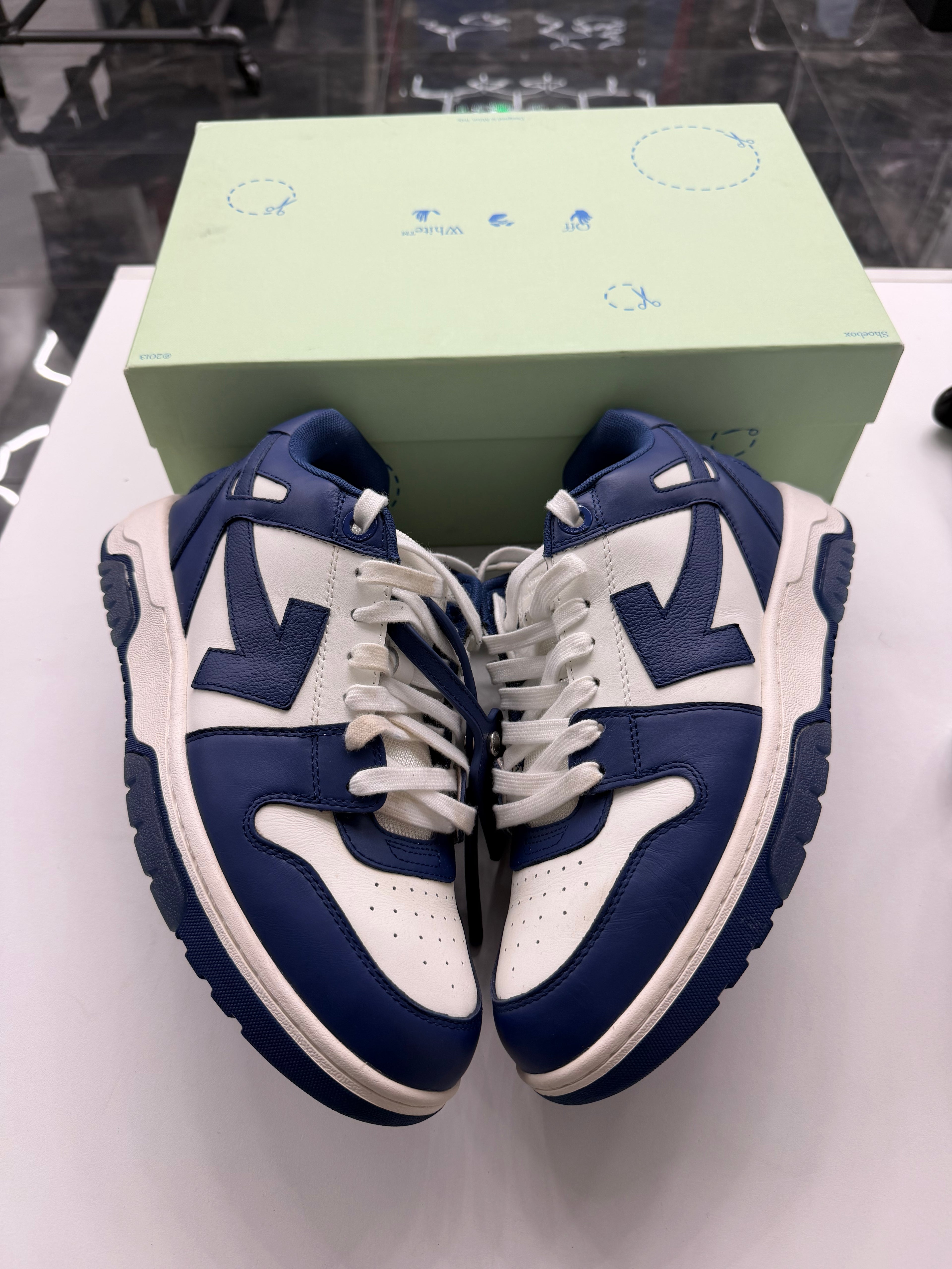 OFF-White Low Tops Dark Blue White