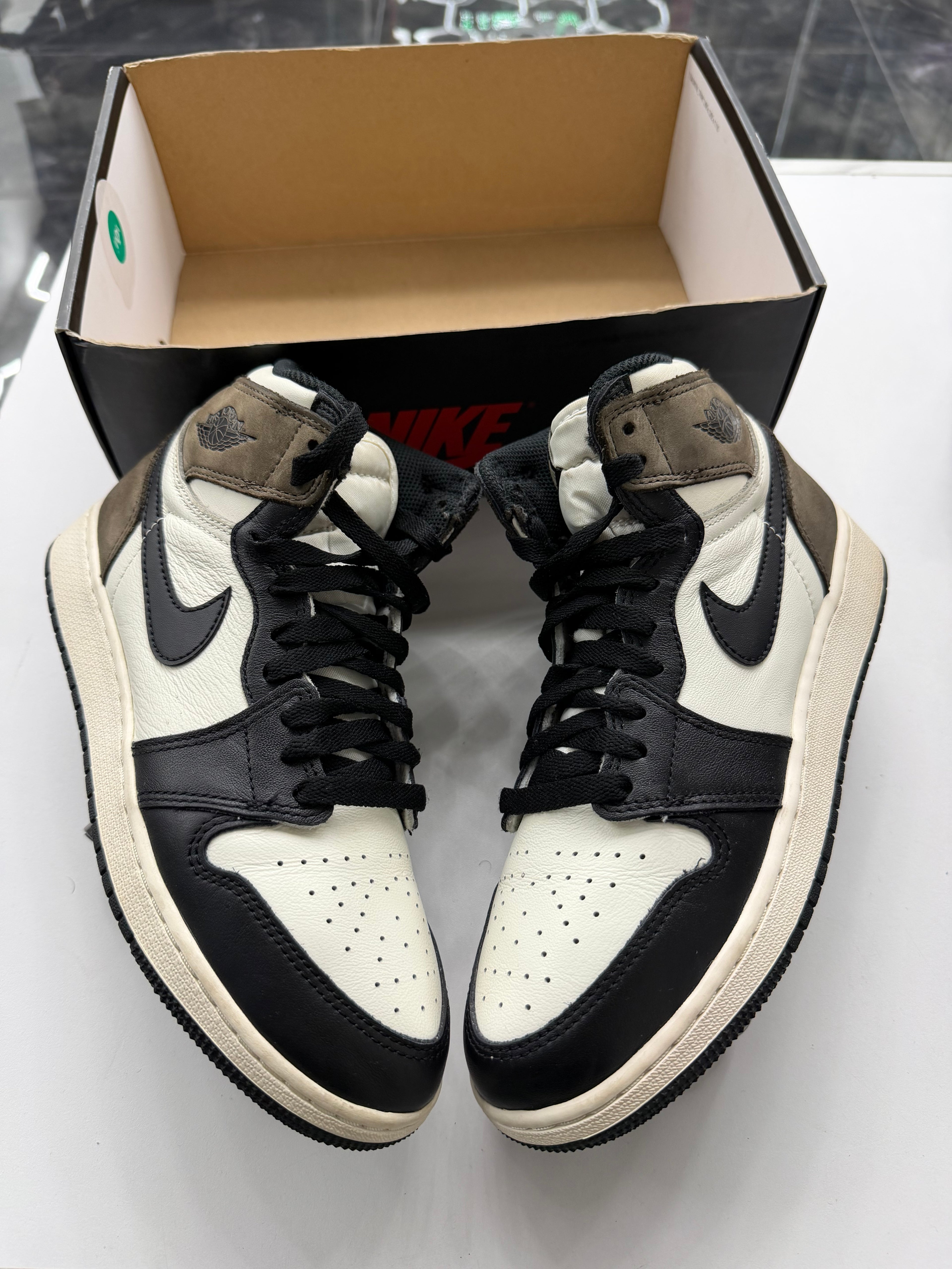 Jordan 1 Retro High Dark Mocha (GS) (NO BOX LID)