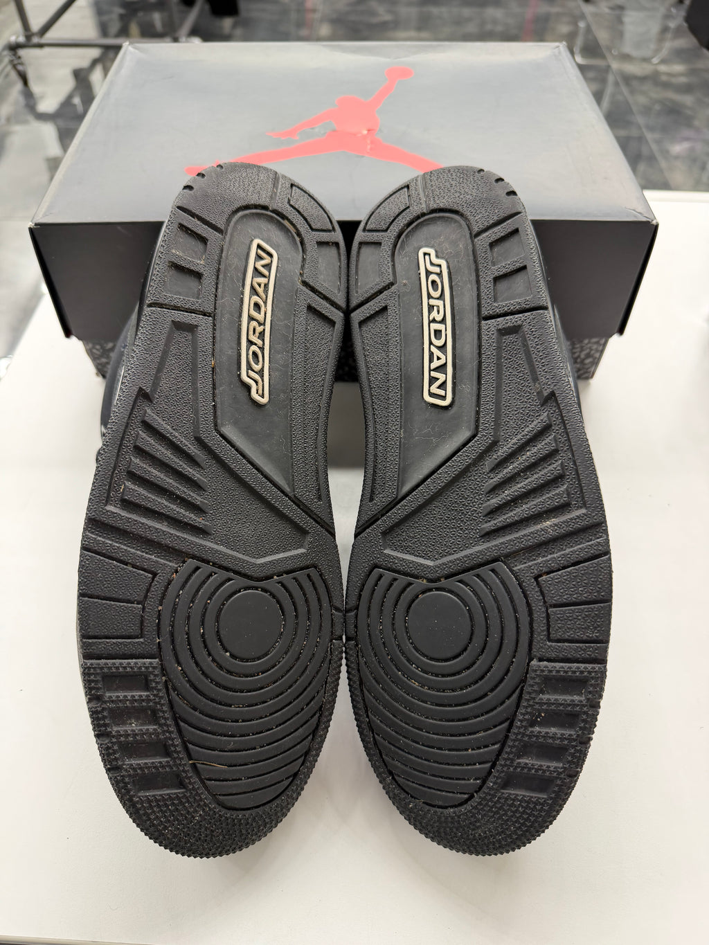 Jordan 3 Retro Black Cat (2025)