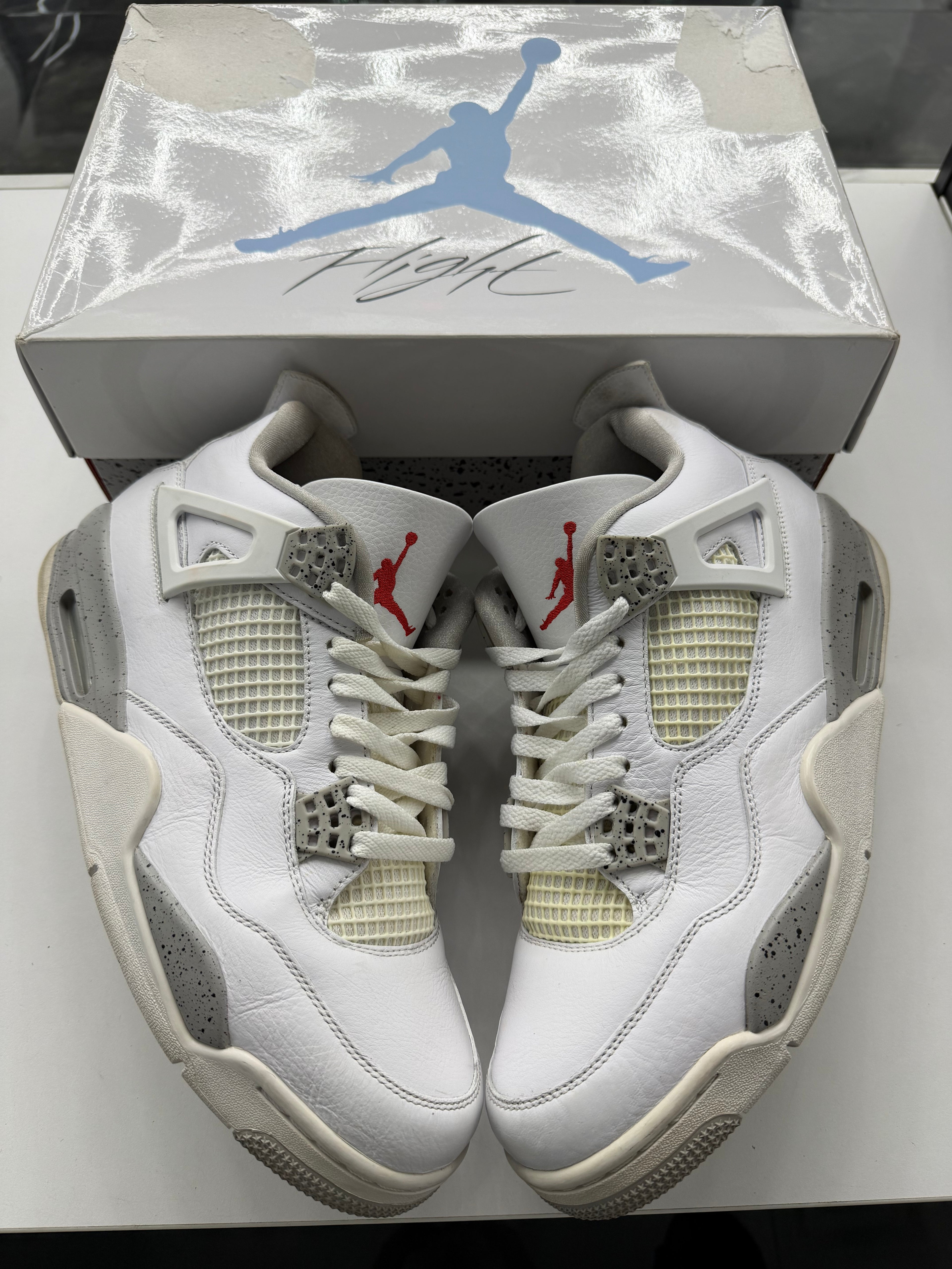 Jordan 4 Retro White Oreo (2021)