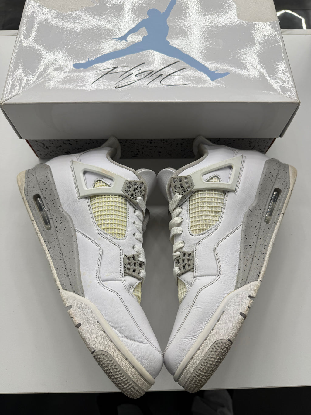 Jordan 4 Retro White Oreo (2021)