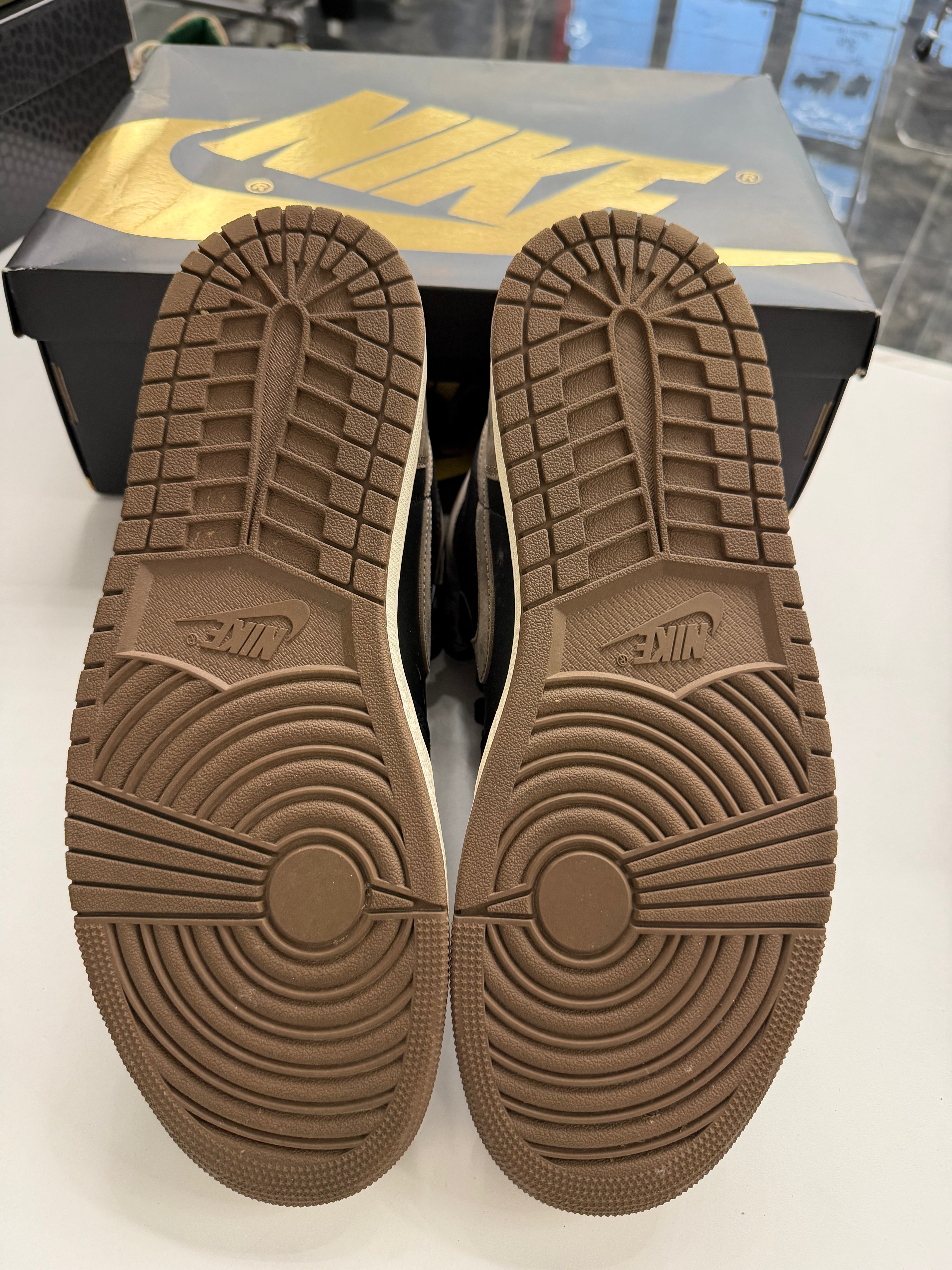 Jordan 1 Retro High OG Palomino