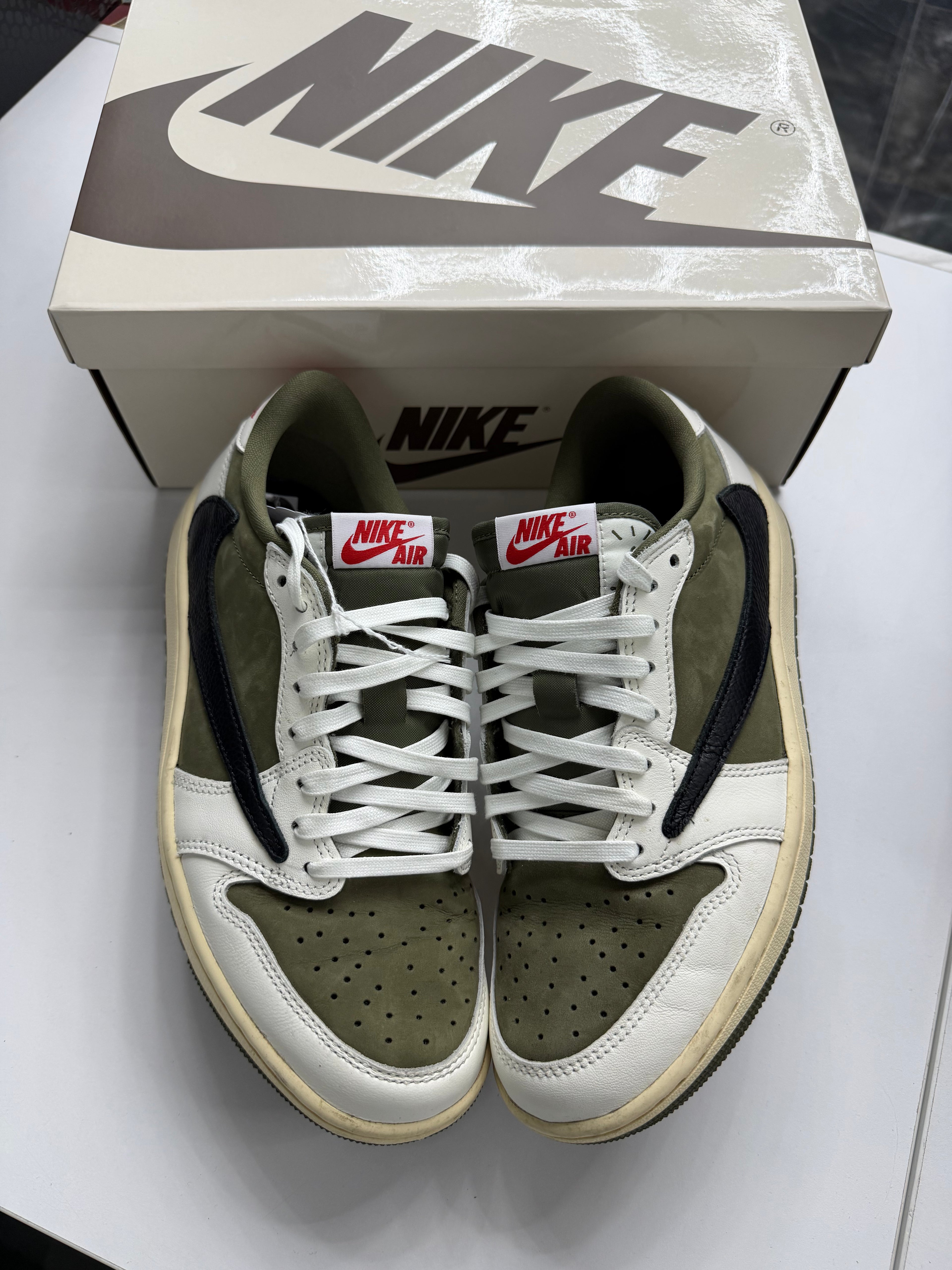Jordan 1 Retro Low OG SP Travis Scott Medium Olive